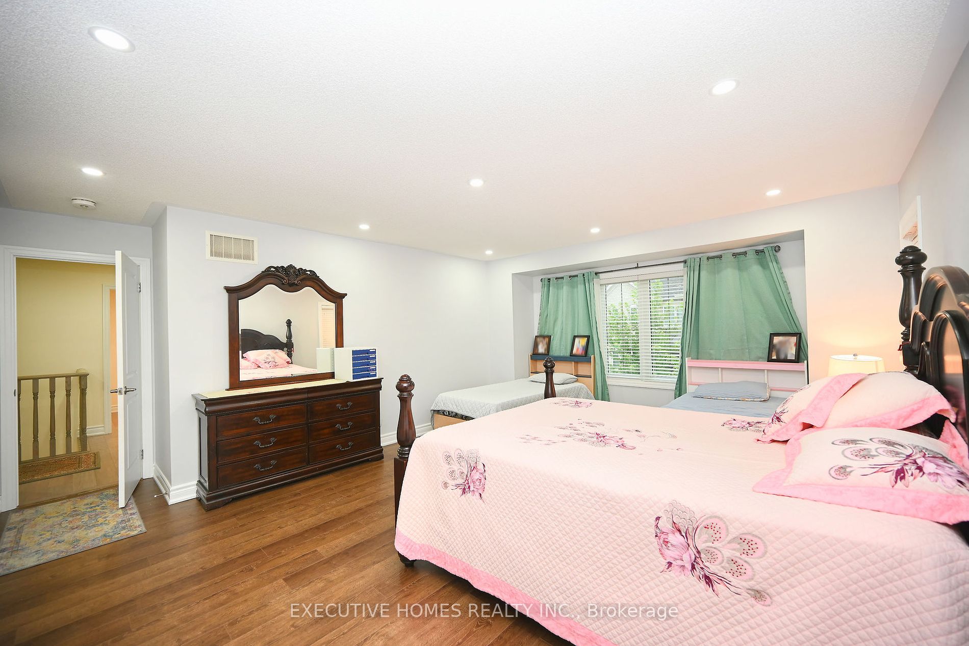 364 Wisteria Way