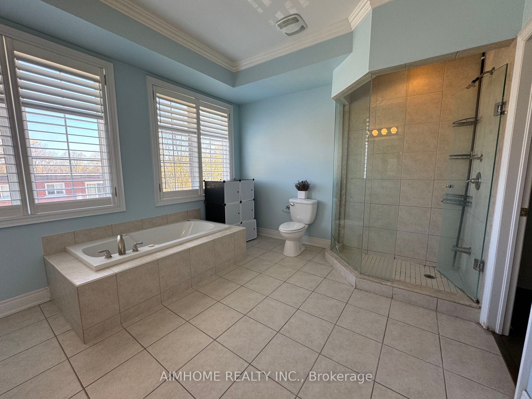 96 Nelson Street, #22