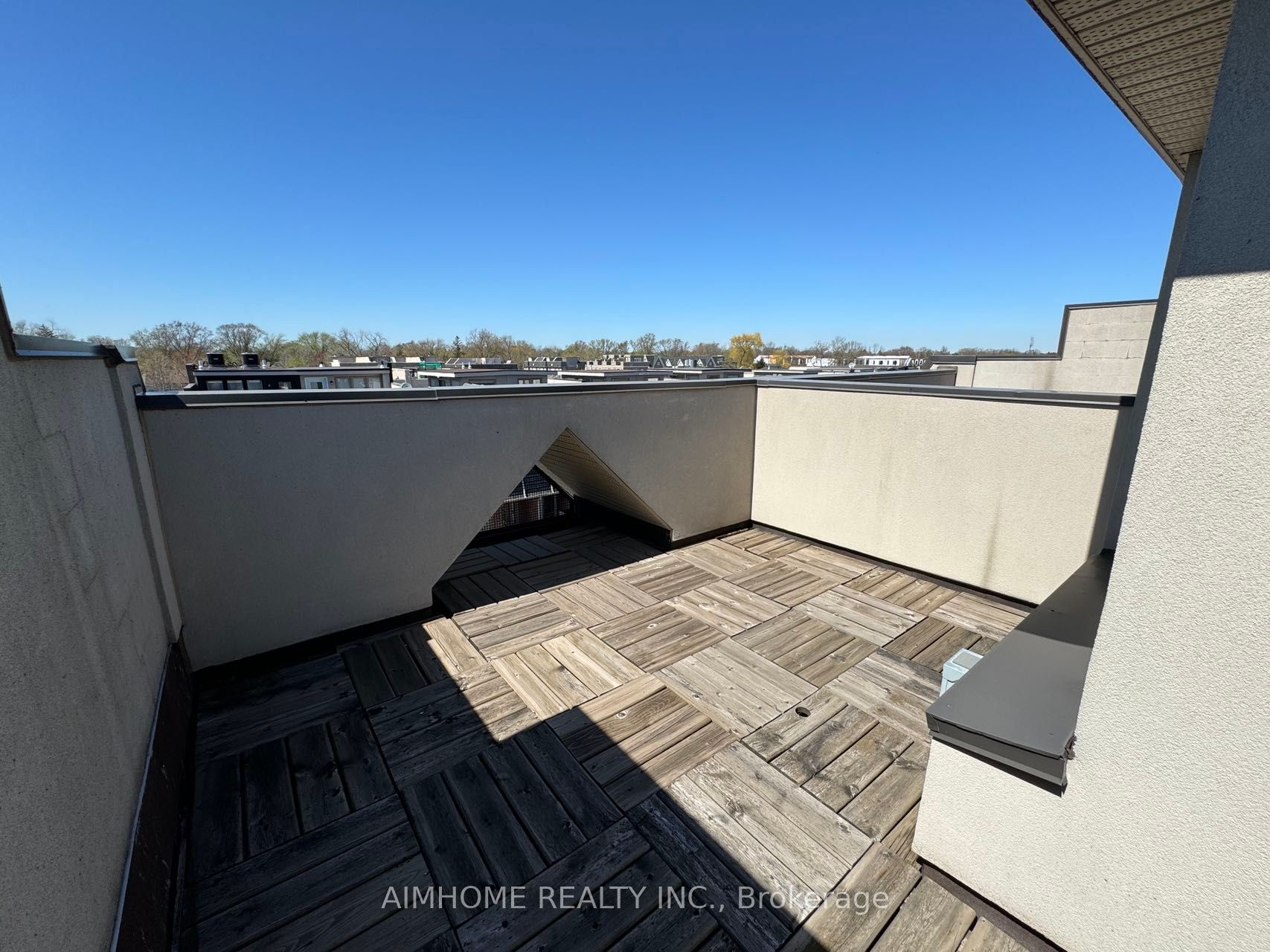 96 Nelson Street, #22