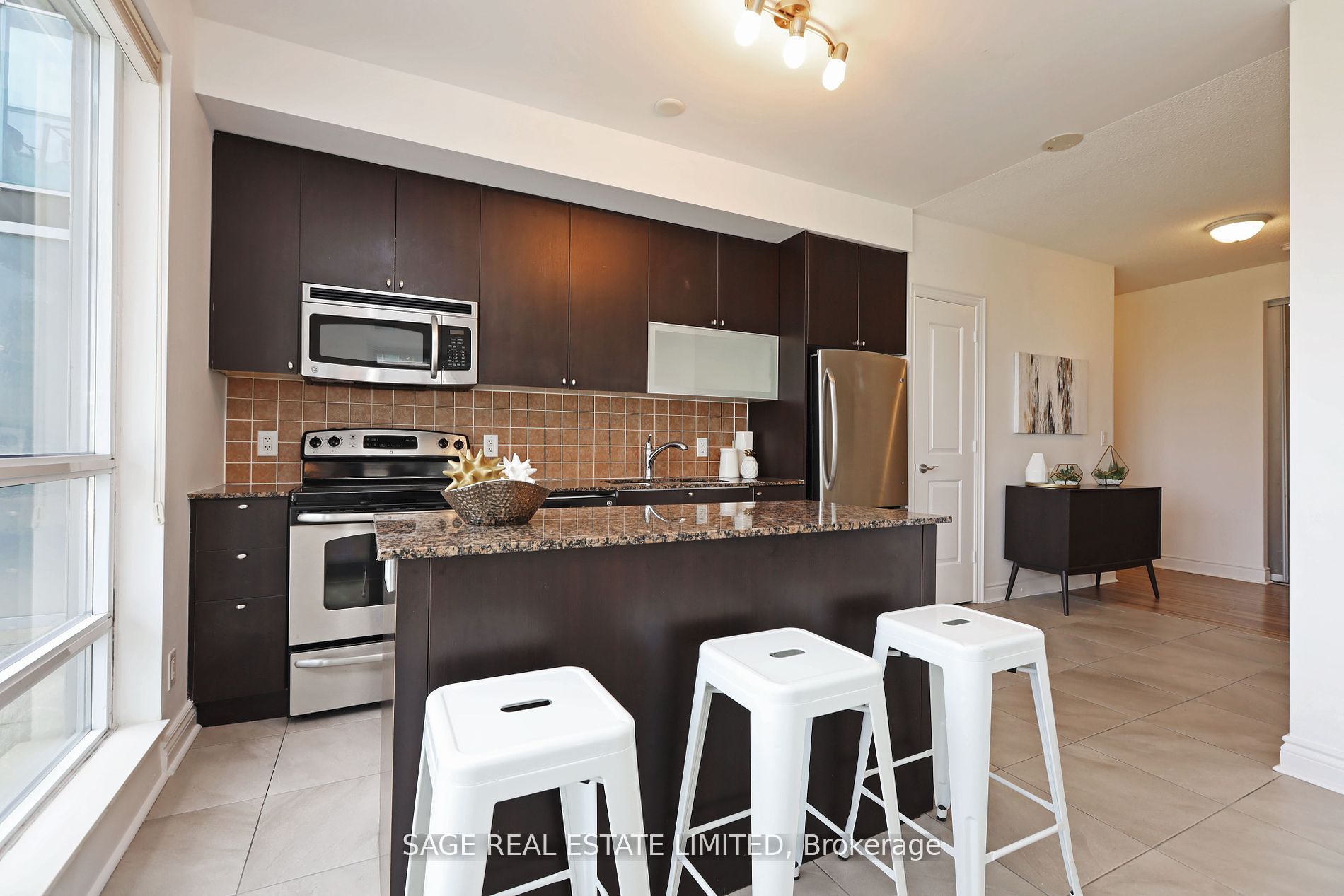16 Brookers Lane, #409