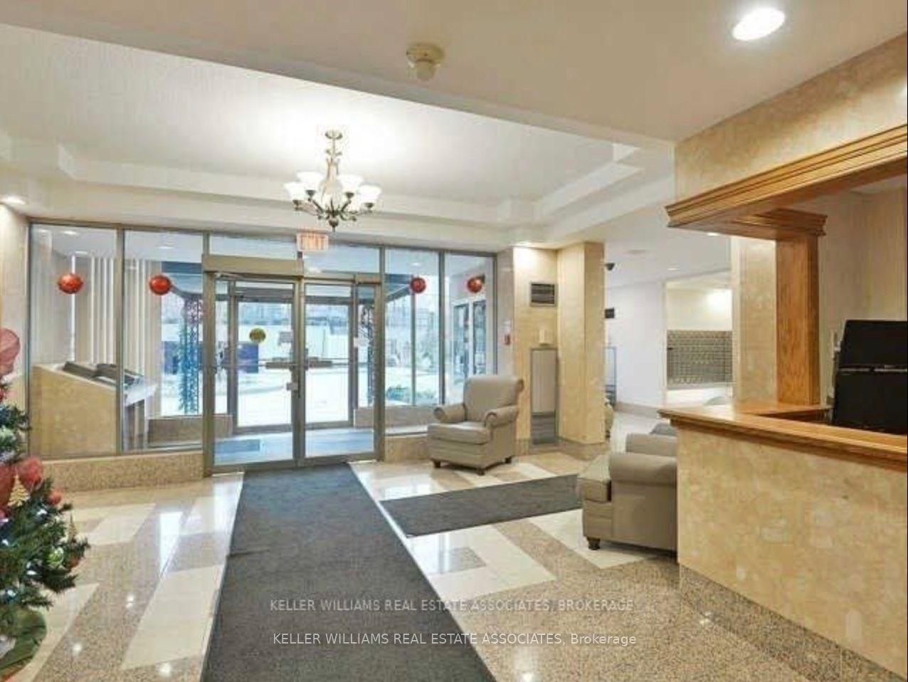 55 Elm Drive W #501
