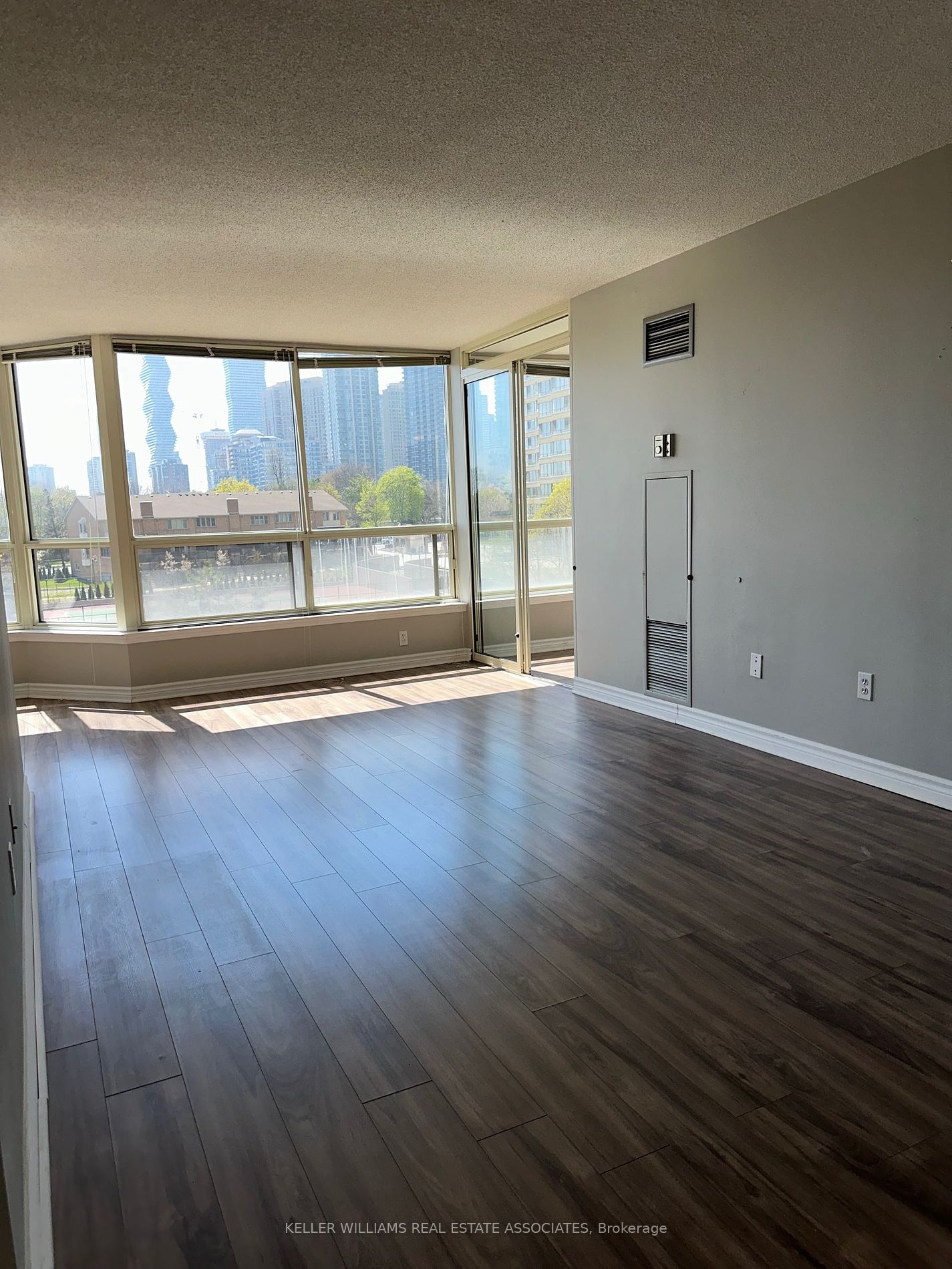 55 Elm Drive W #501