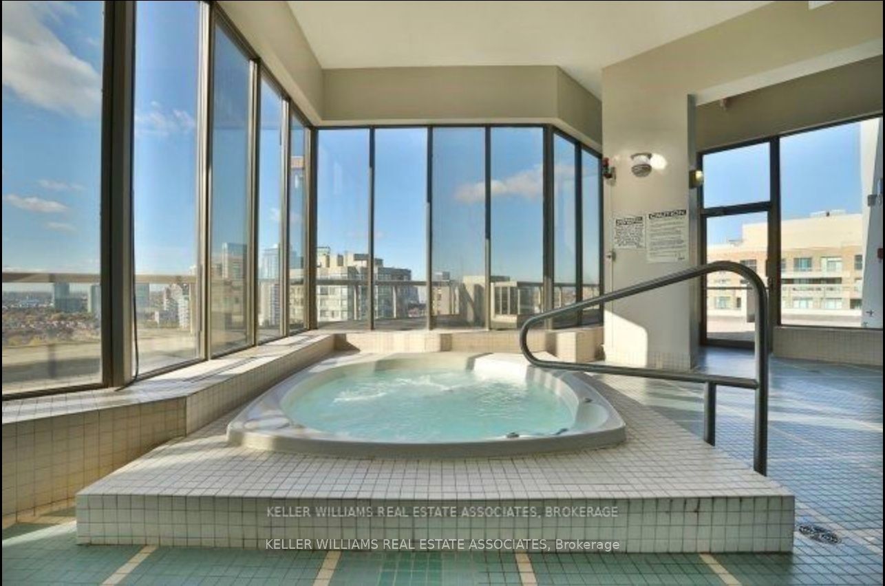 55 Elm Drive W #501