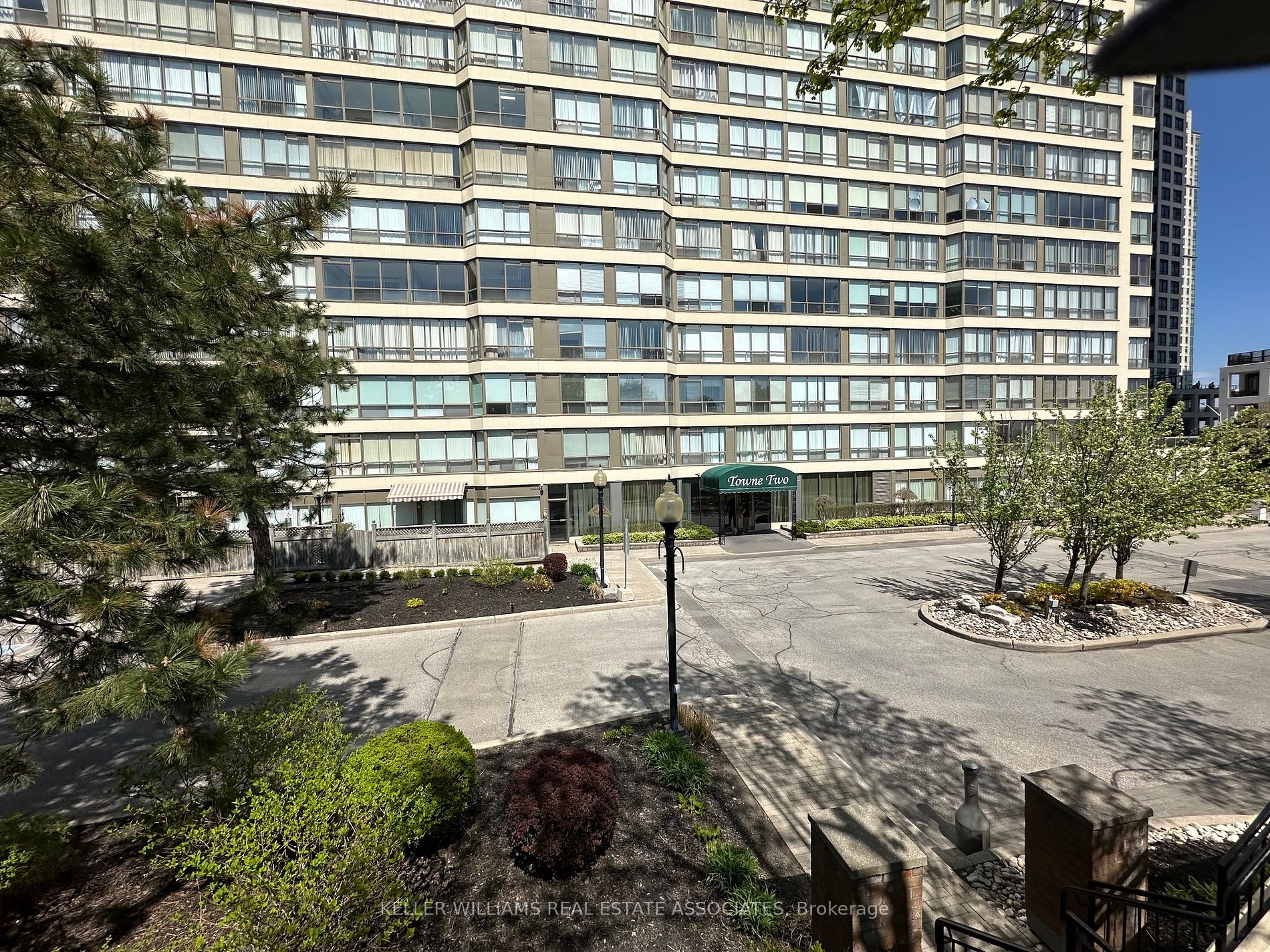55 Elm Drive W #501
