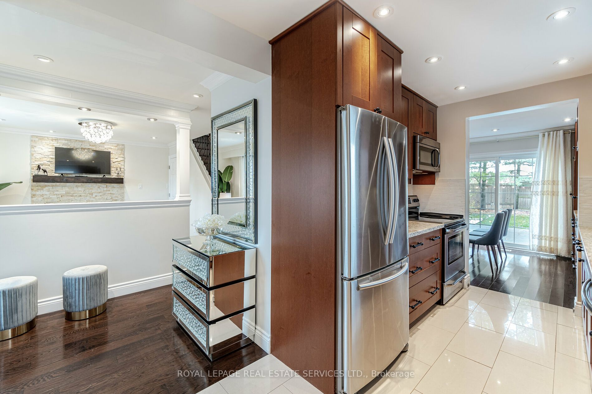6331 Crickadorn Crt