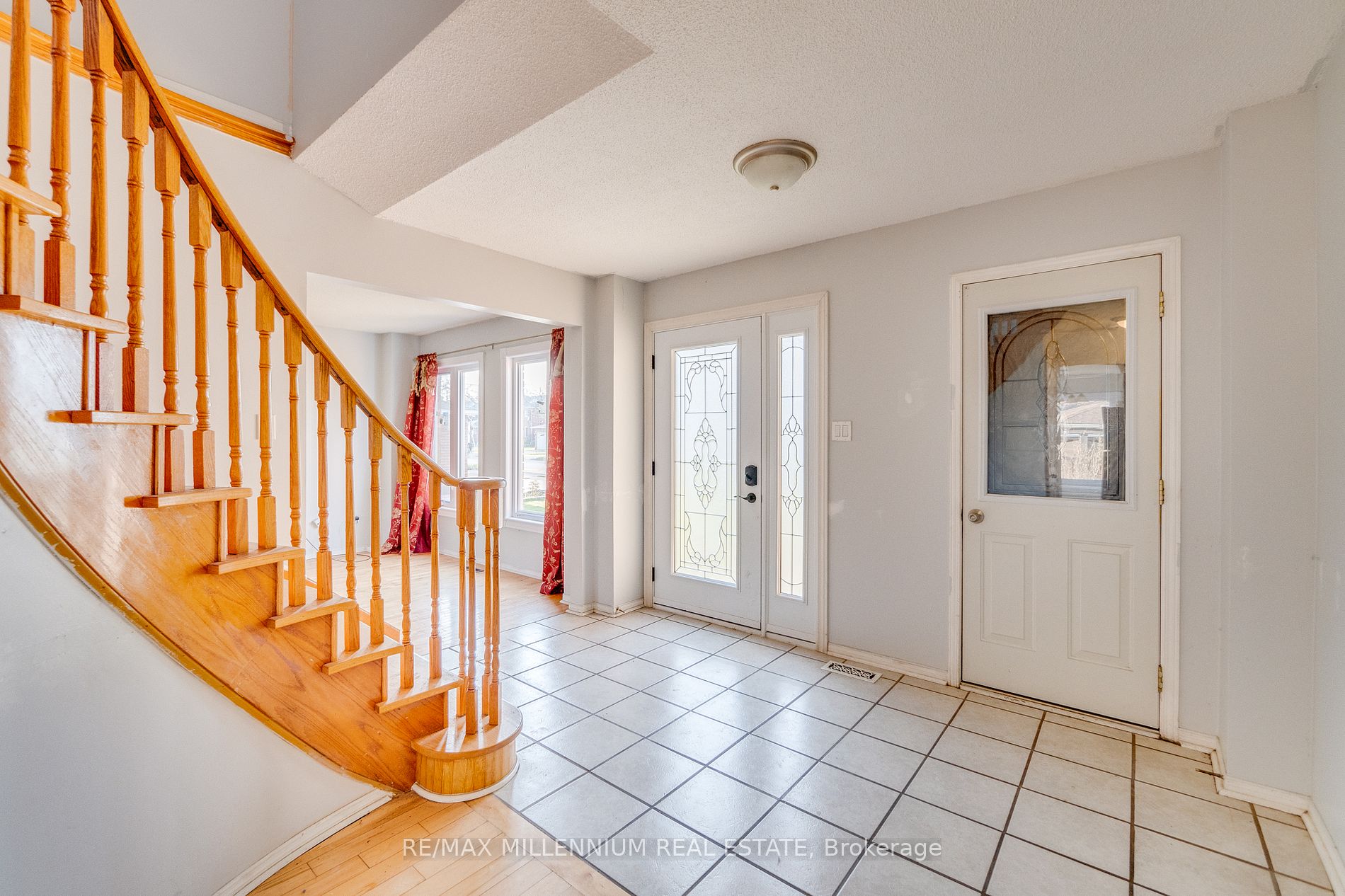 24 Major William Sharpe Drive