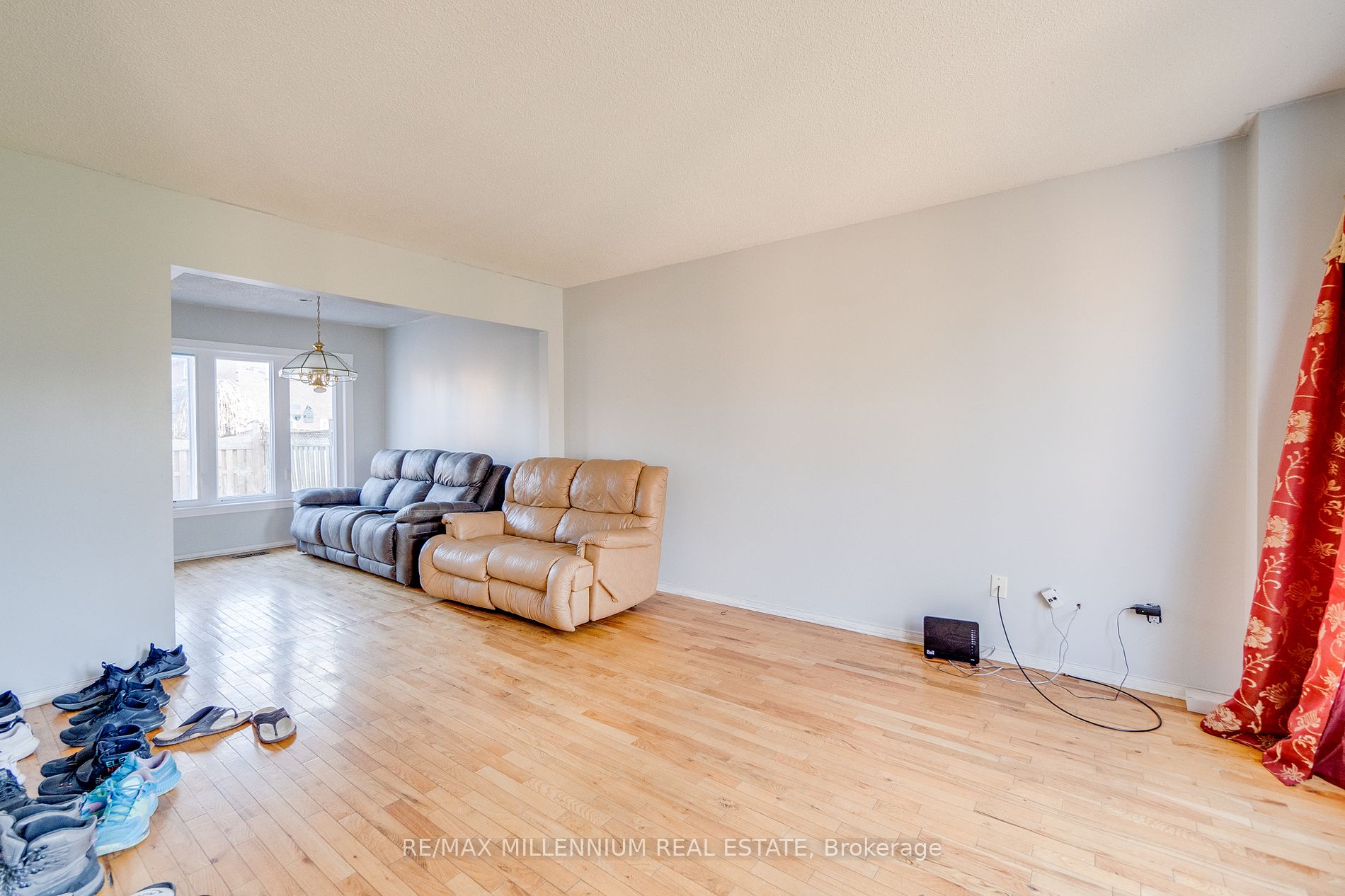 24 Major William Sharpe Drive