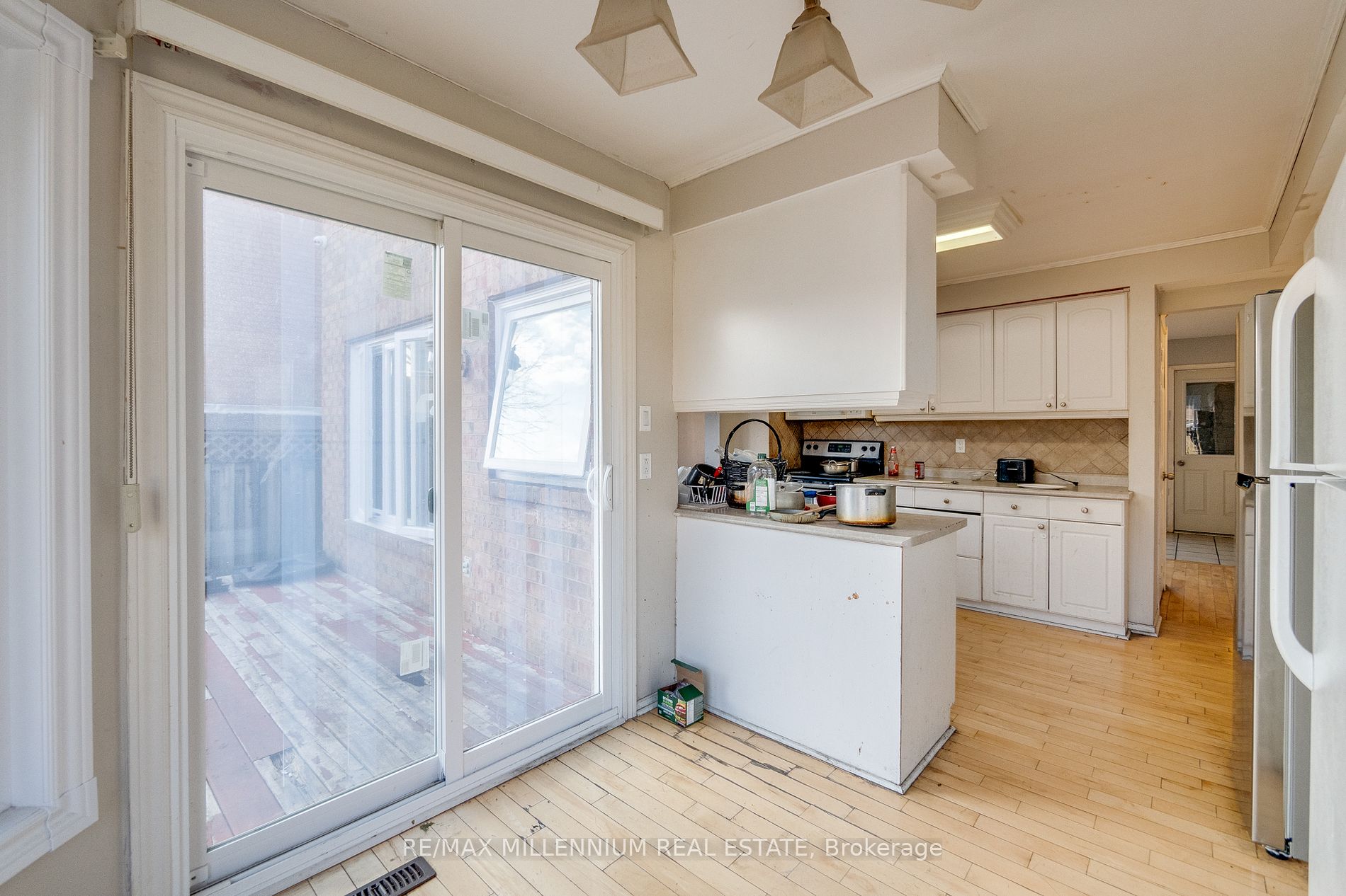24 Major William Sharpe Drive