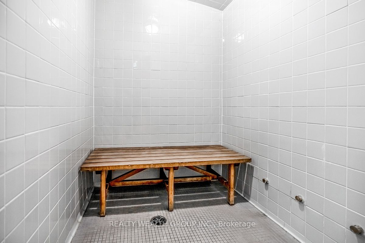3939 Duke Of York Boulevard, #2505