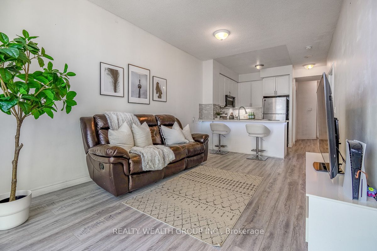 3939 Duke Of York Boulevard, #2505