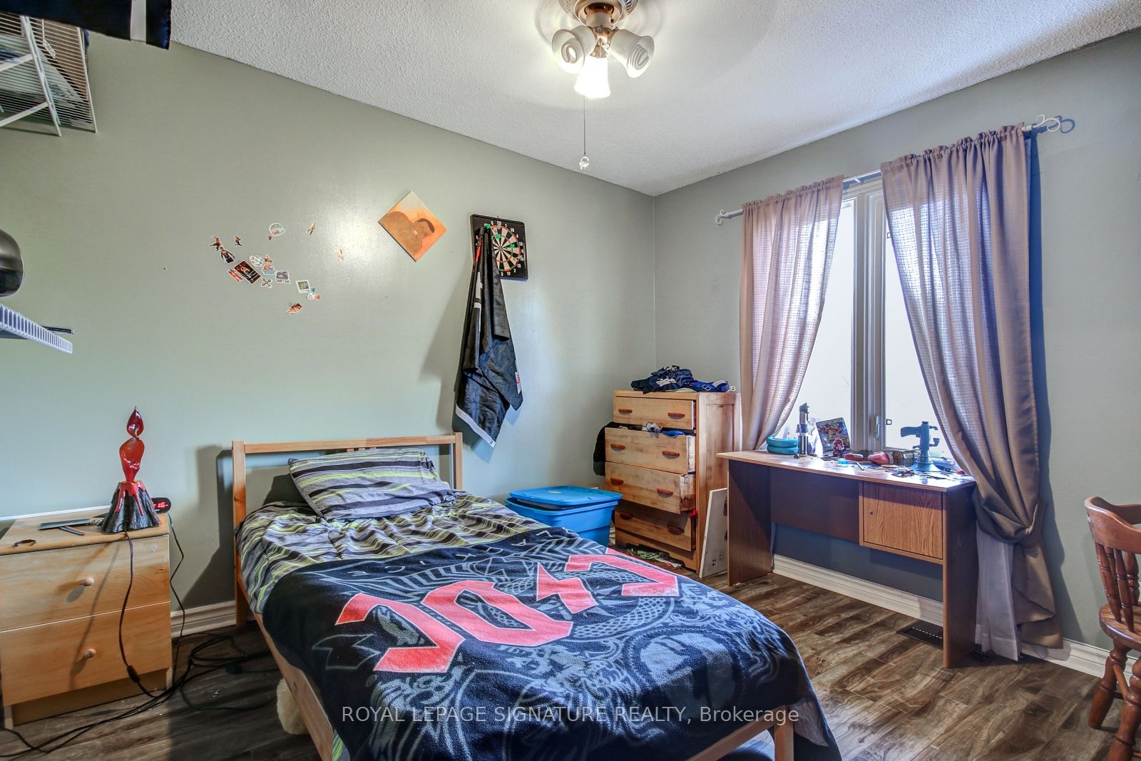 4188 Martlen Crescent