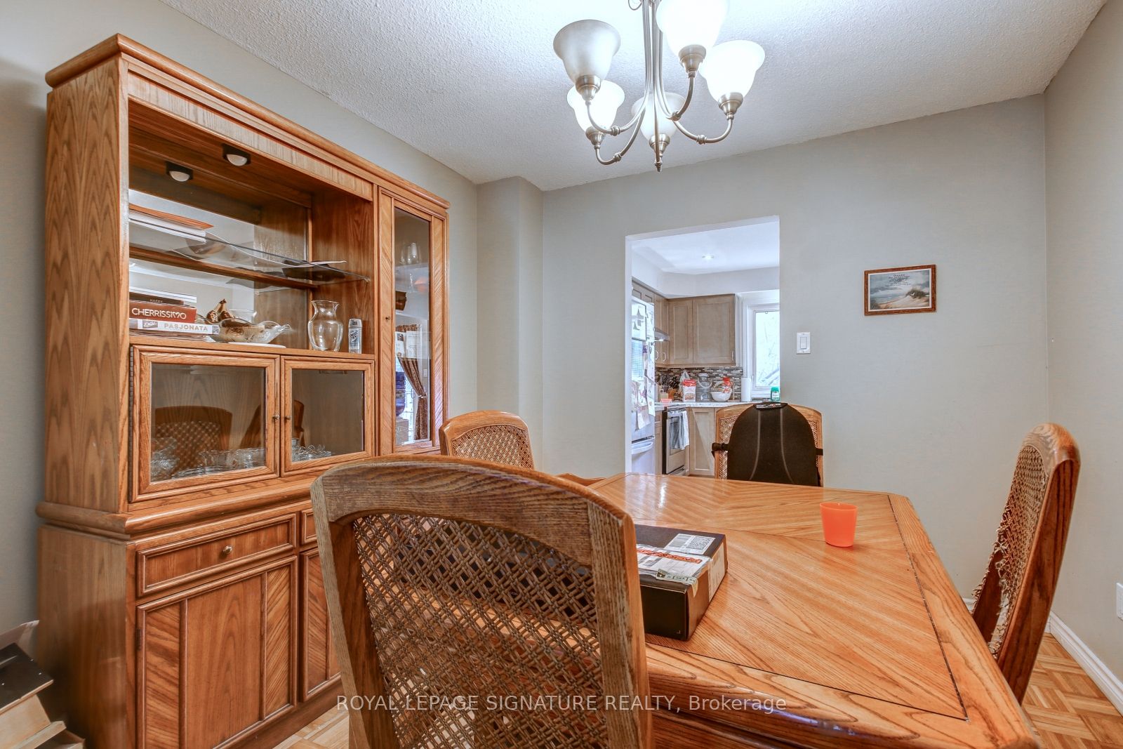 4188 Martlen Crescent