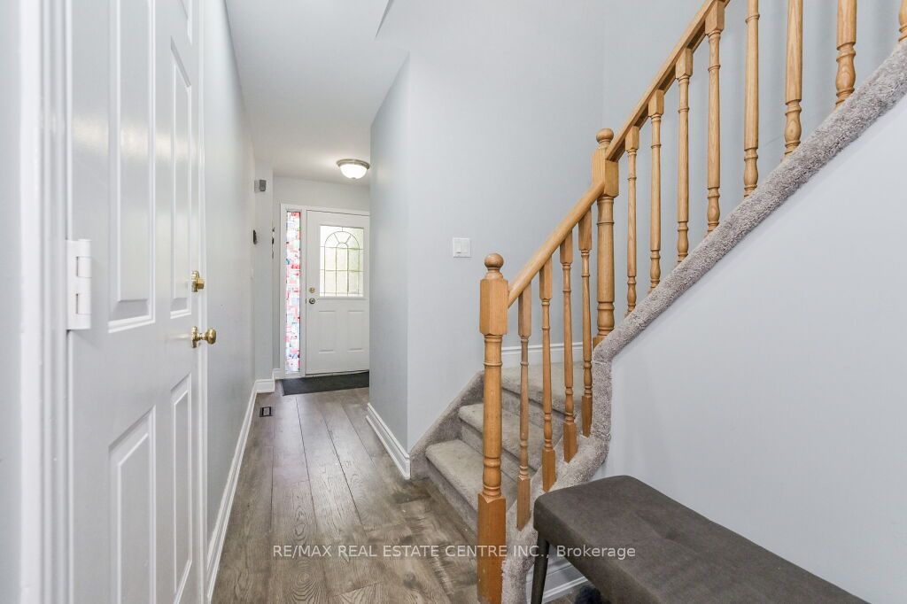28 Dawson Road