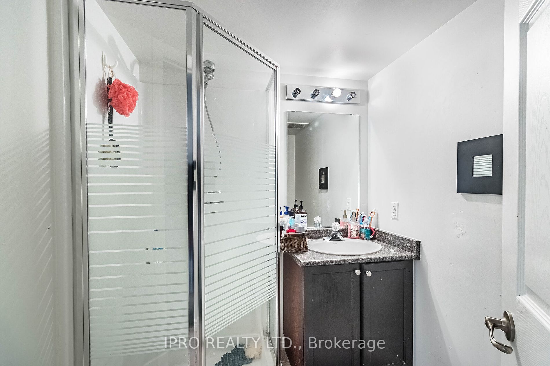 1471 Maple Avenue #112