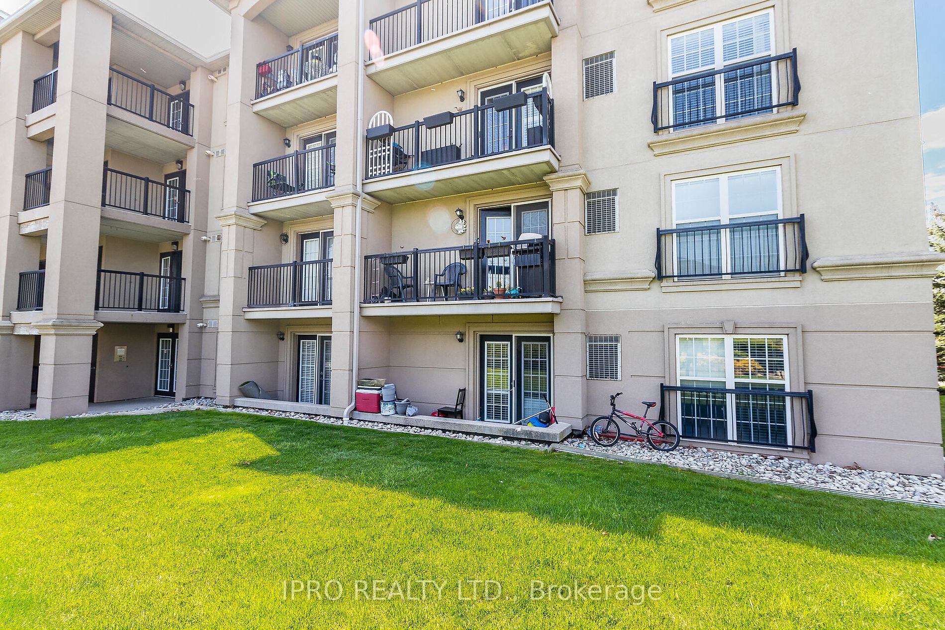 1471 Maple Avenue #112
