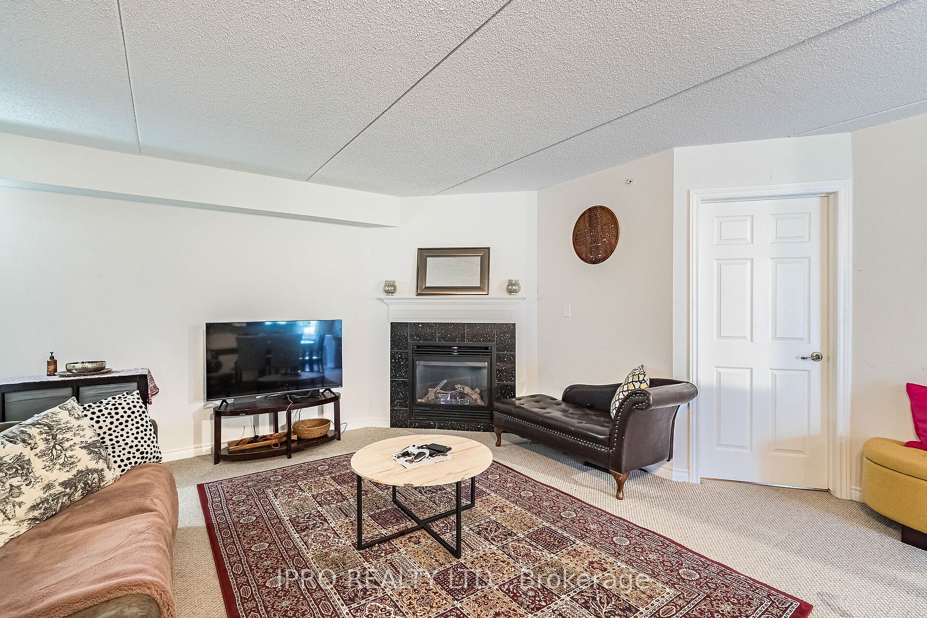 1471 Maple Avenue #112