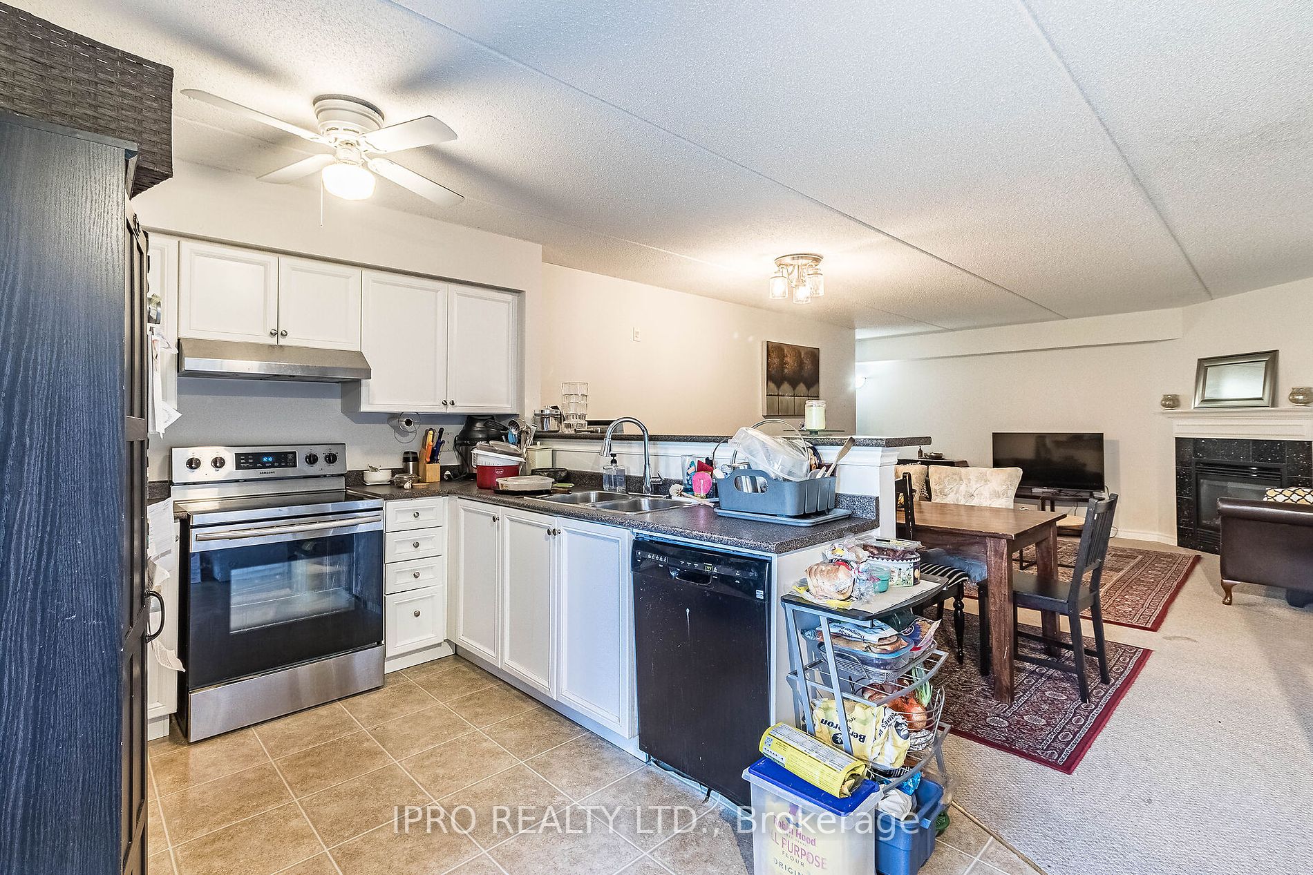 1471 Maple Avenue #112
