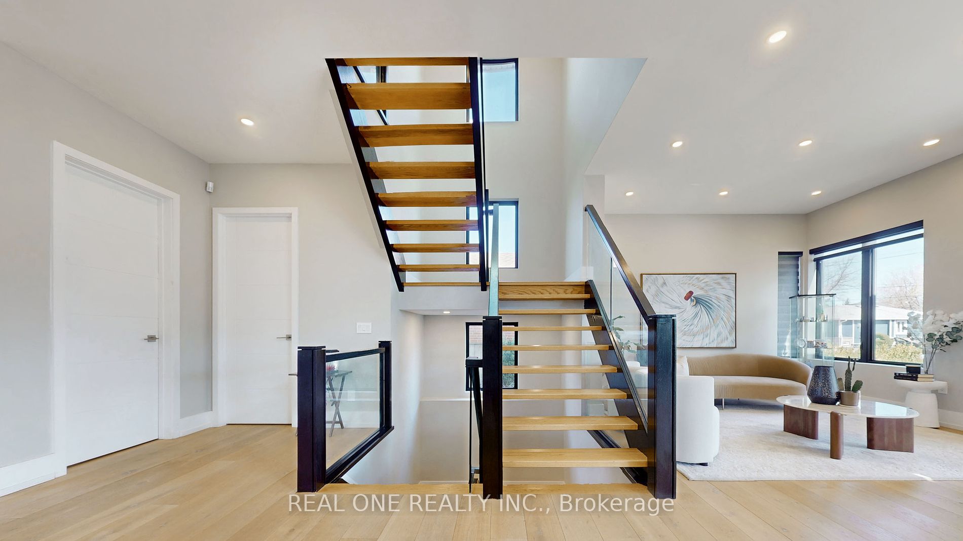 234 Maurice Dr