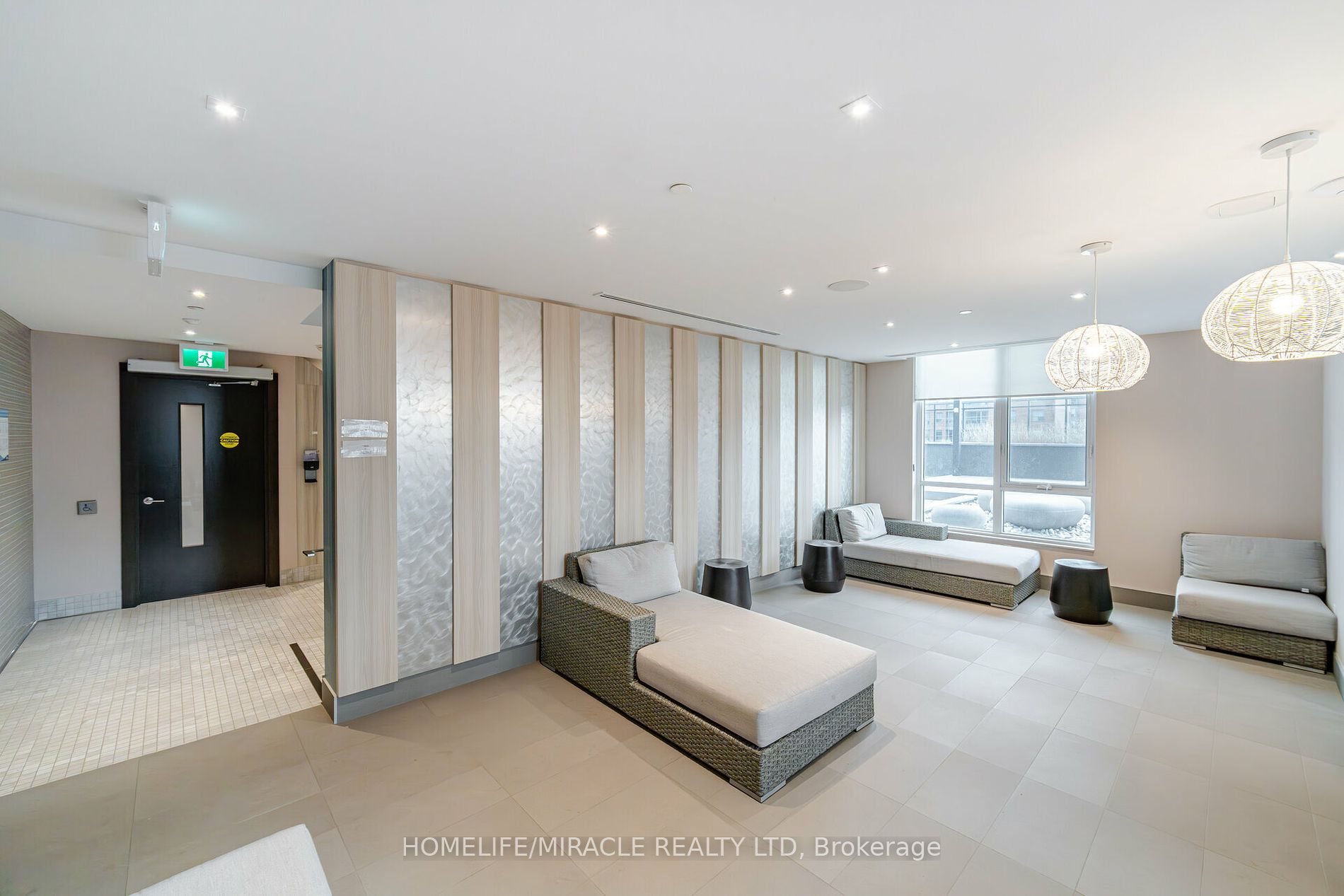 8 Nahani Way, #3020