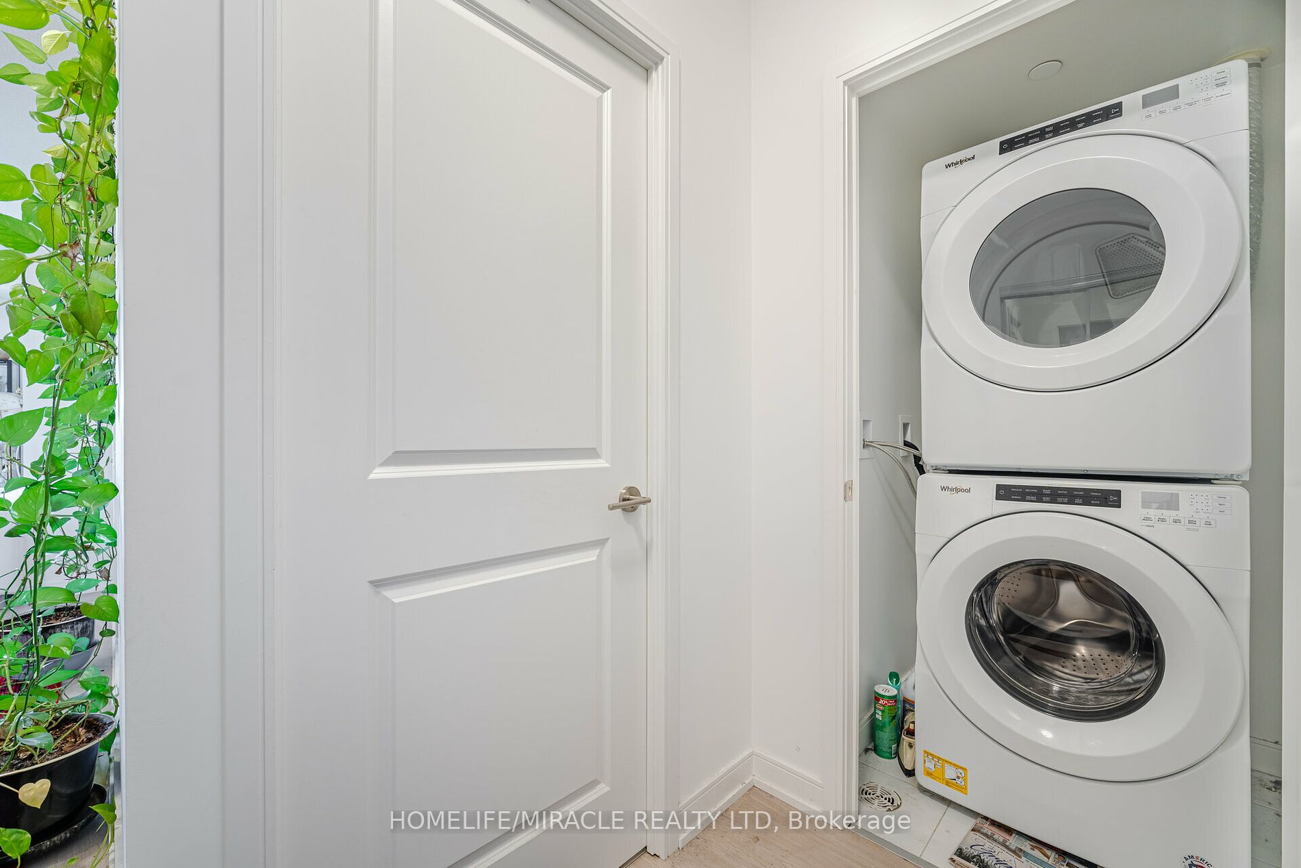 8 Nahani Way, #3020