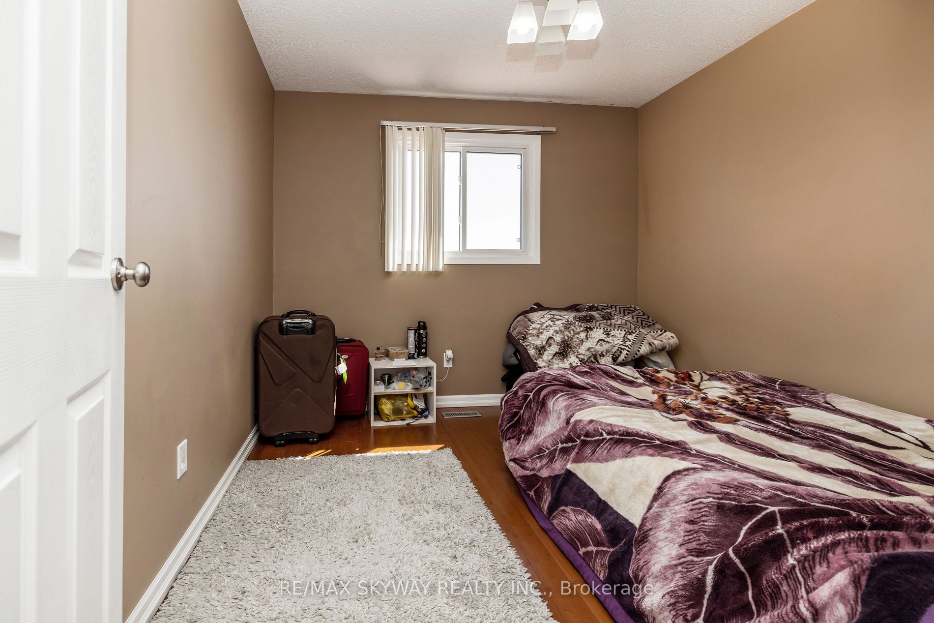 60 Martindale Crescent