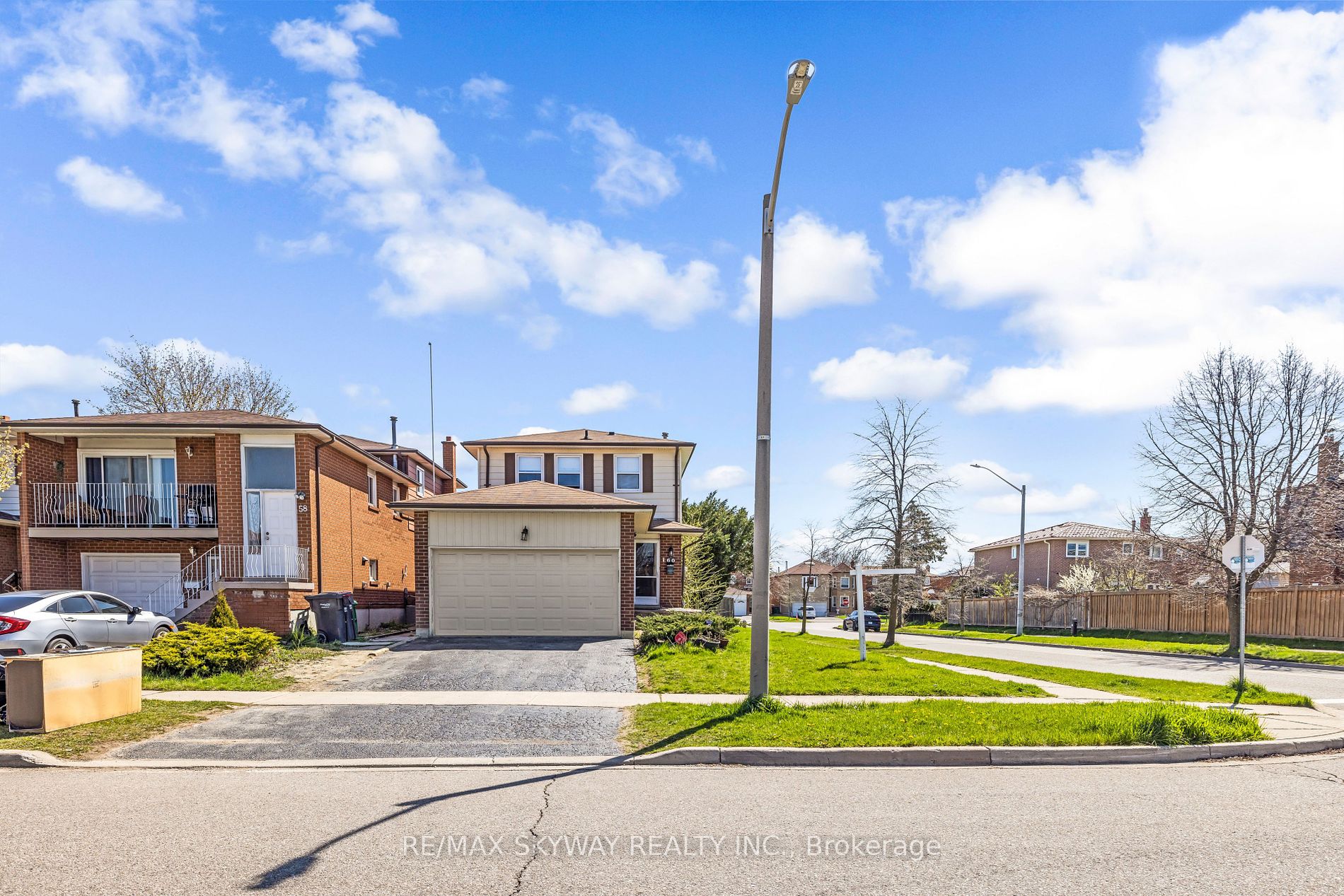 60 Martindale Crescent