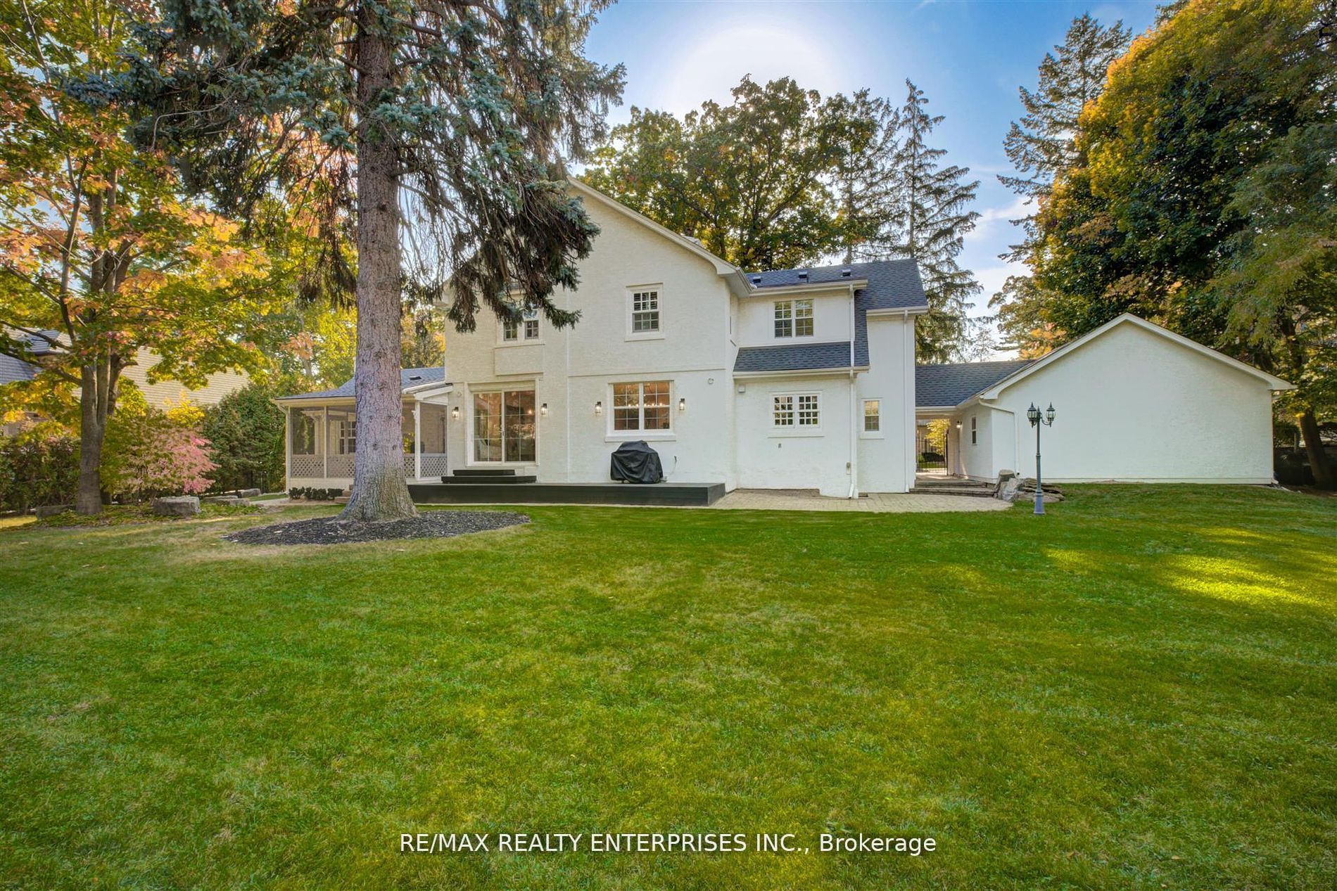 317 Gloucester Avenue