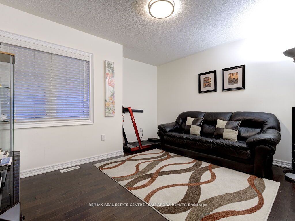 15 Cranwood Circle