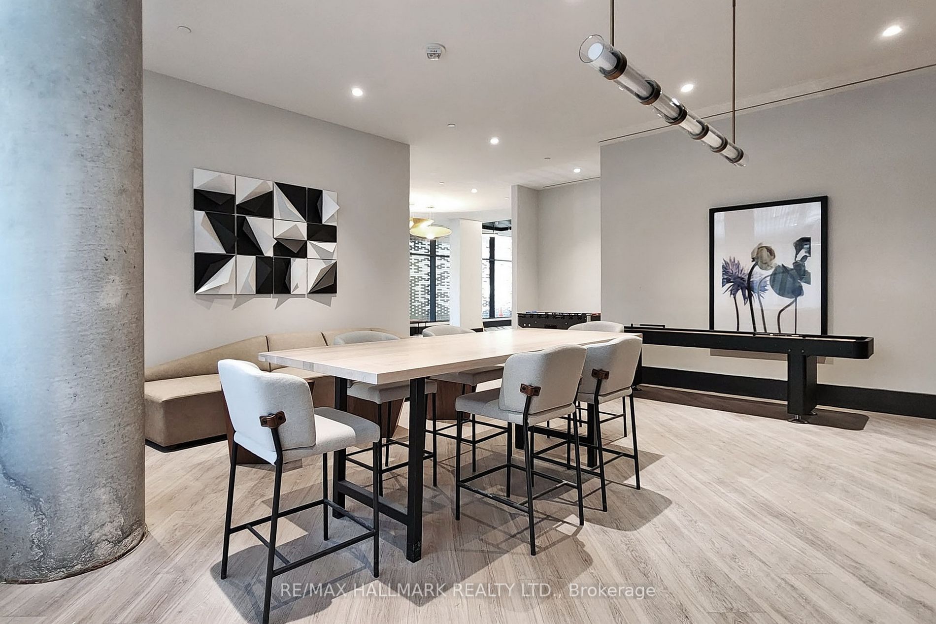 1808 St. Clair Avenue W #304