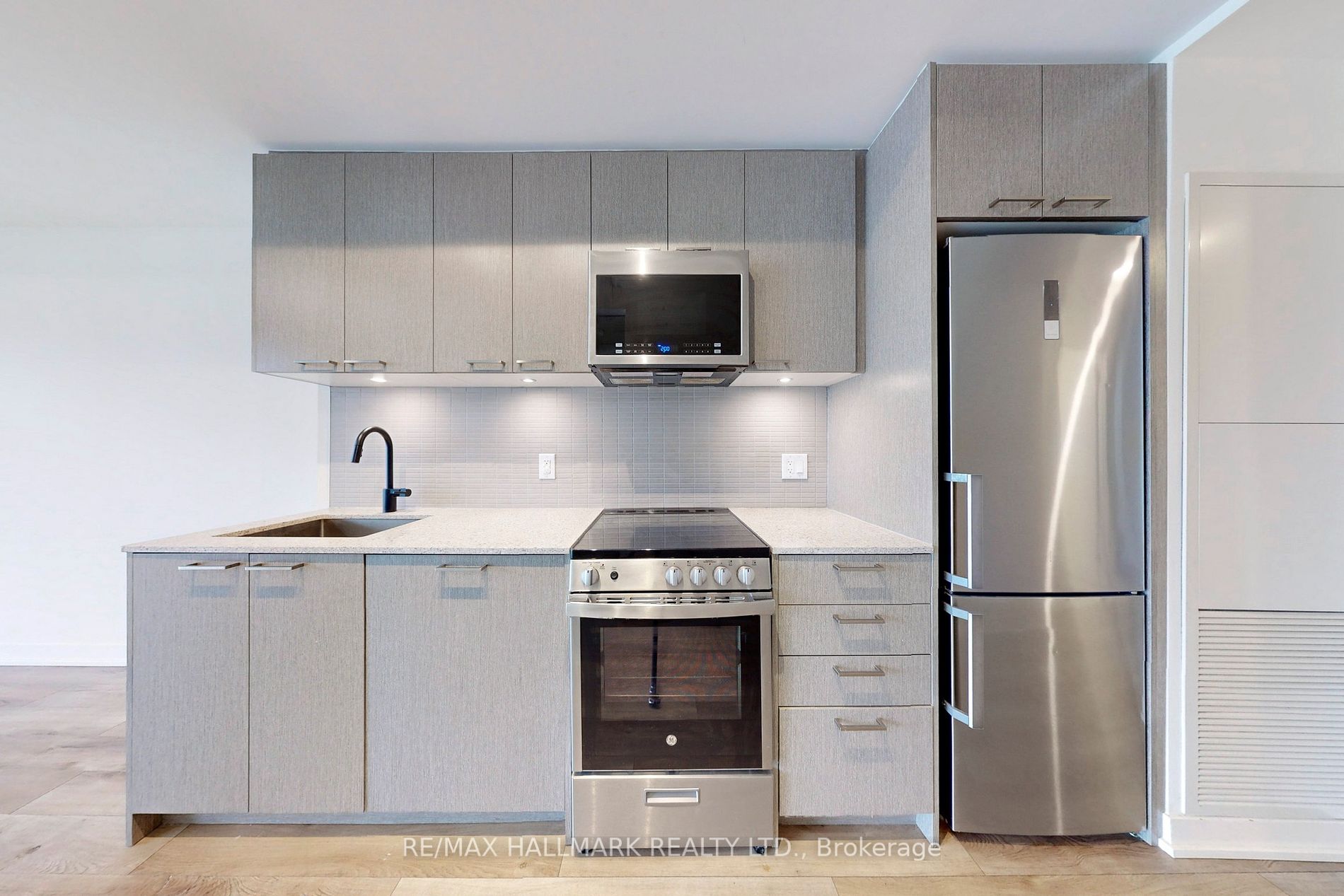 1808 St. Clair Avenue W #304