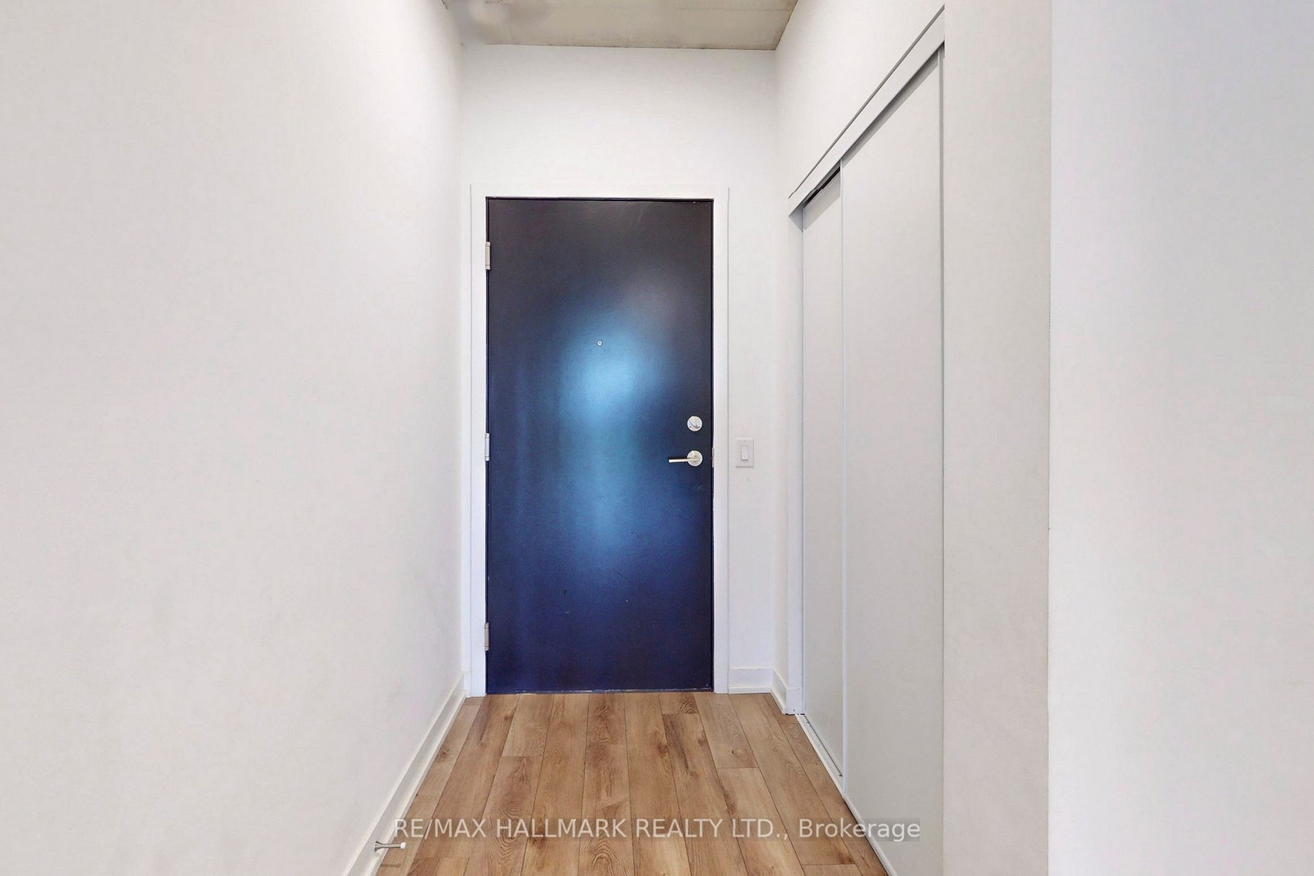 1808 St. Clair Avenue W #304