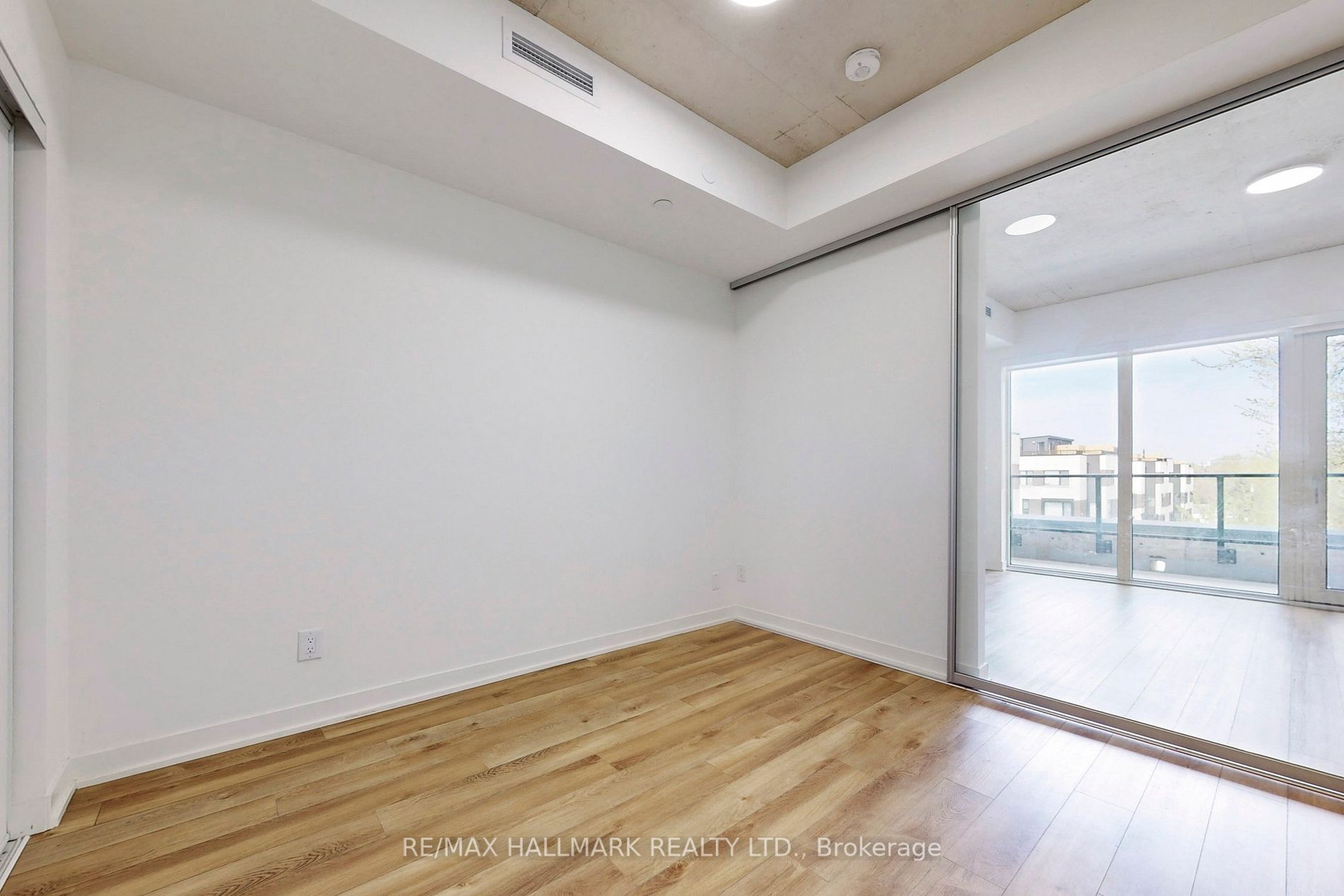 1808 St. Clair Avenue W #304