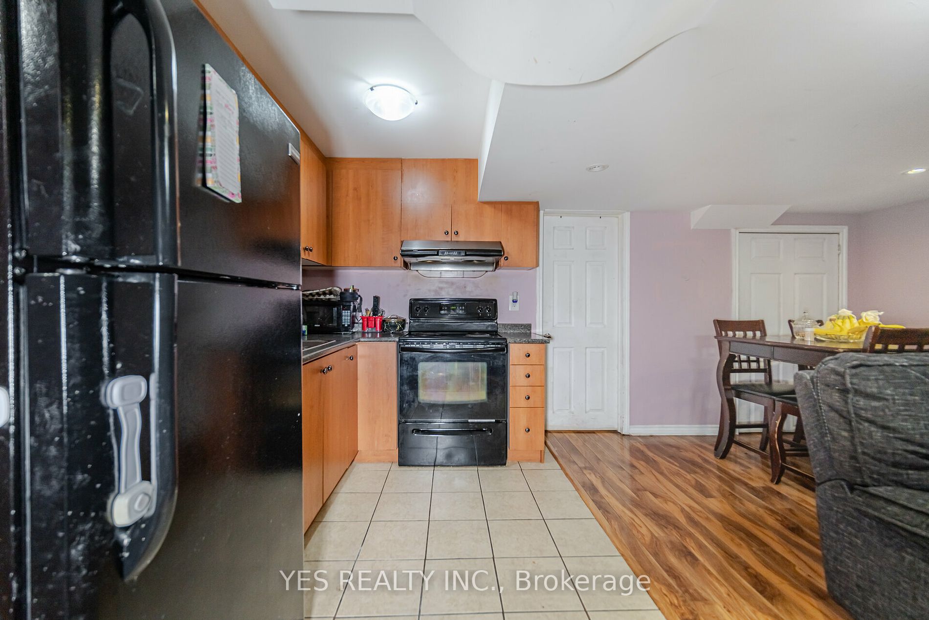 28 Totten Dr