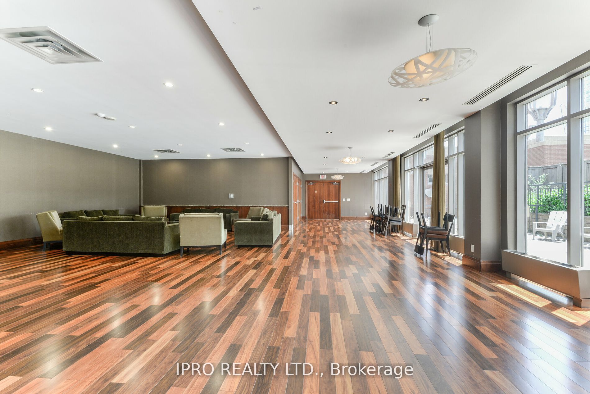 4090 Living Arts Dr, #708