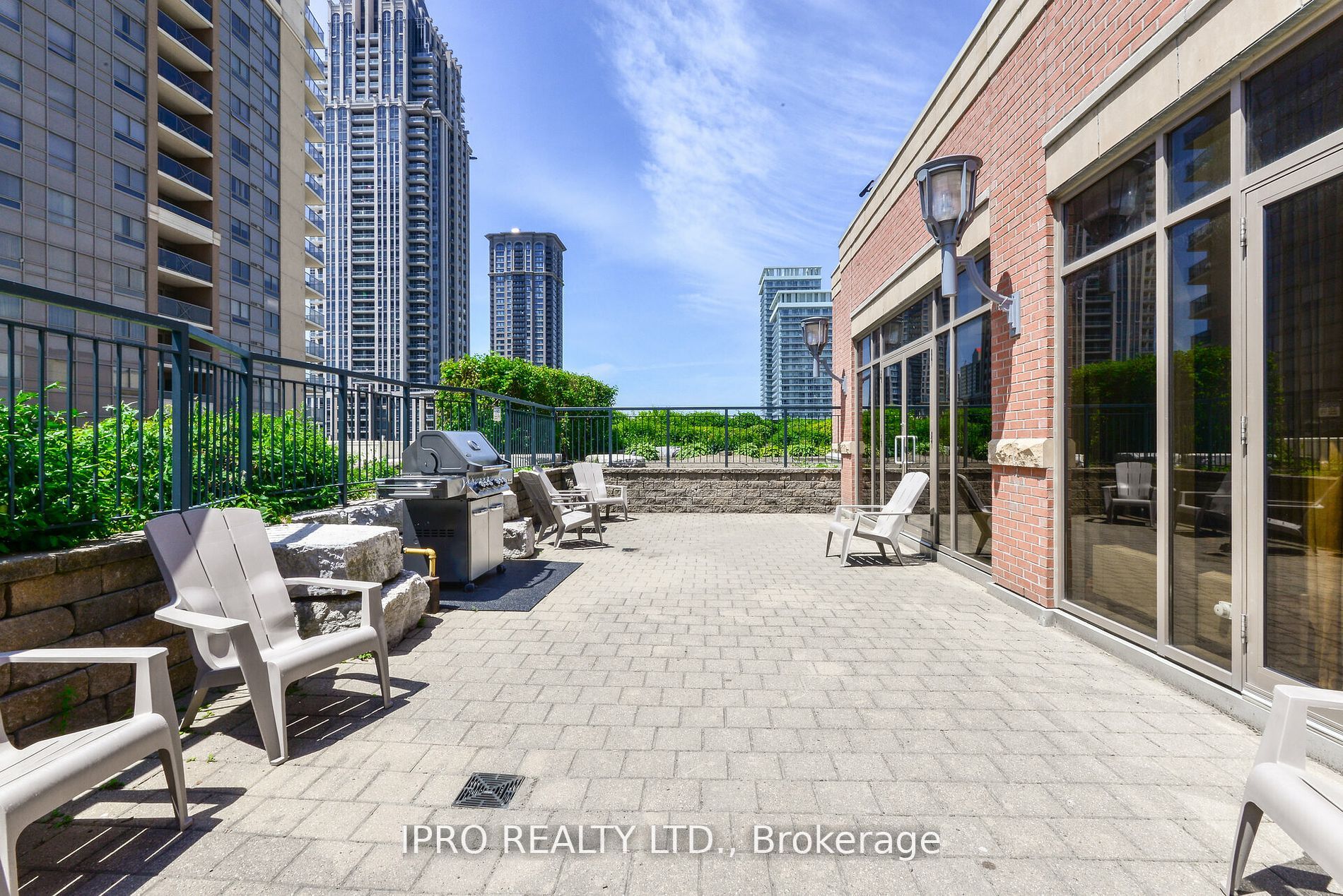 4090 Living Arts Dr, #708