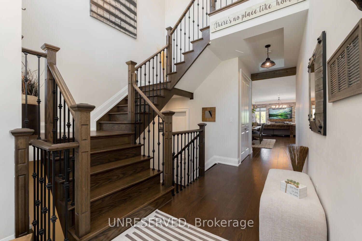 37 West Branch Drive
