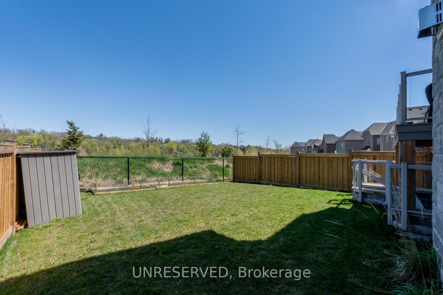 37 West Branch Drive