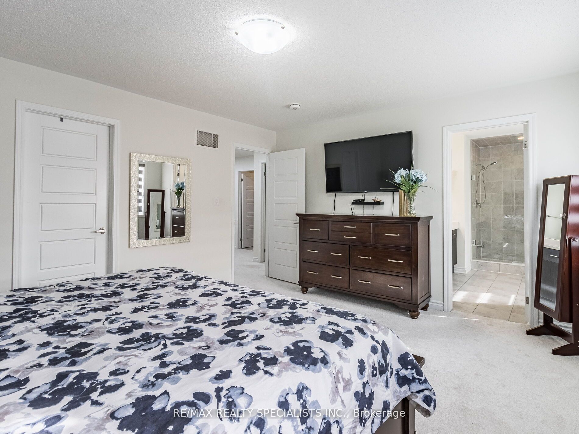 10 Speckled Alder Street