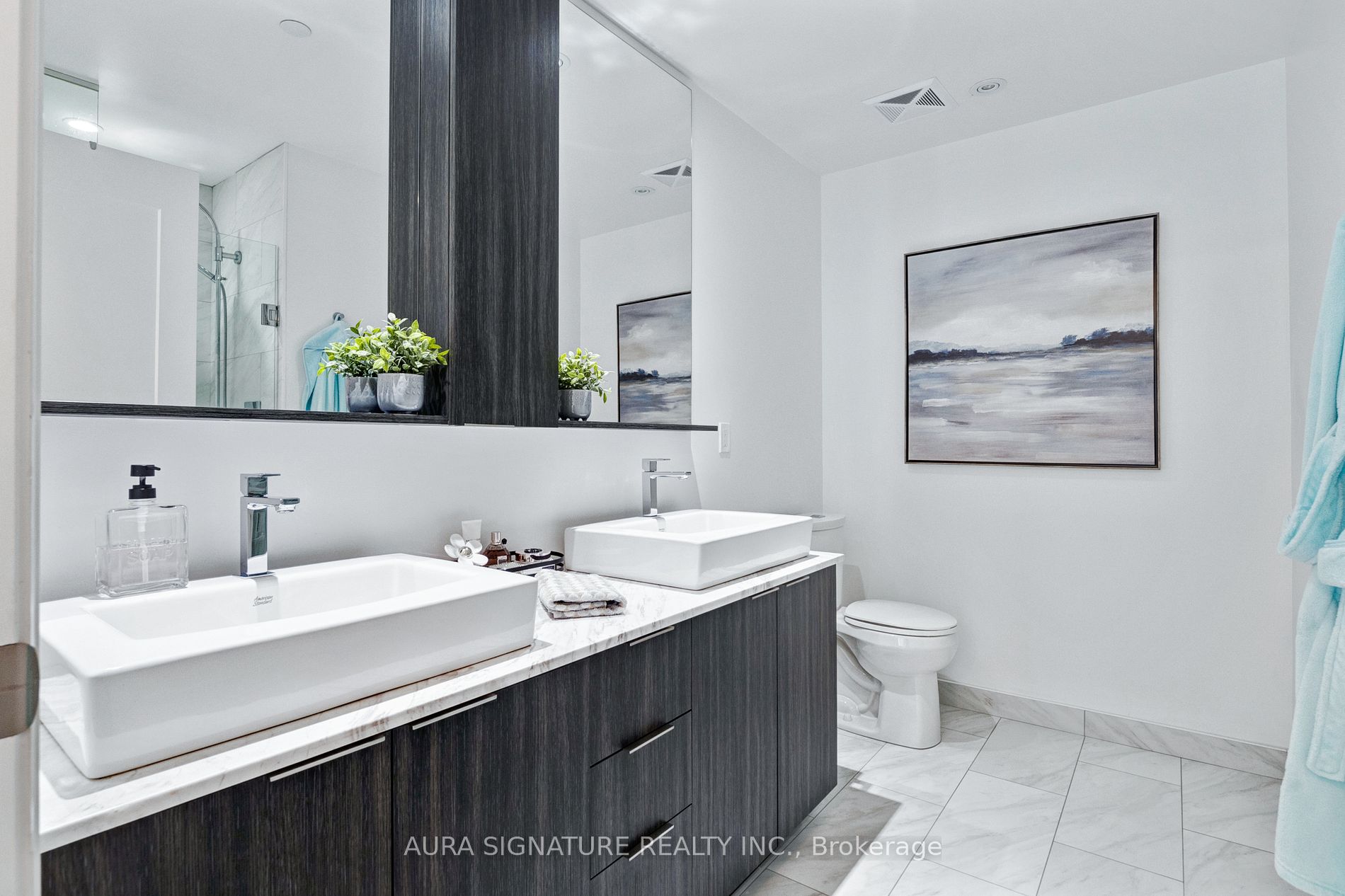 110 Marine Parade Drive #901