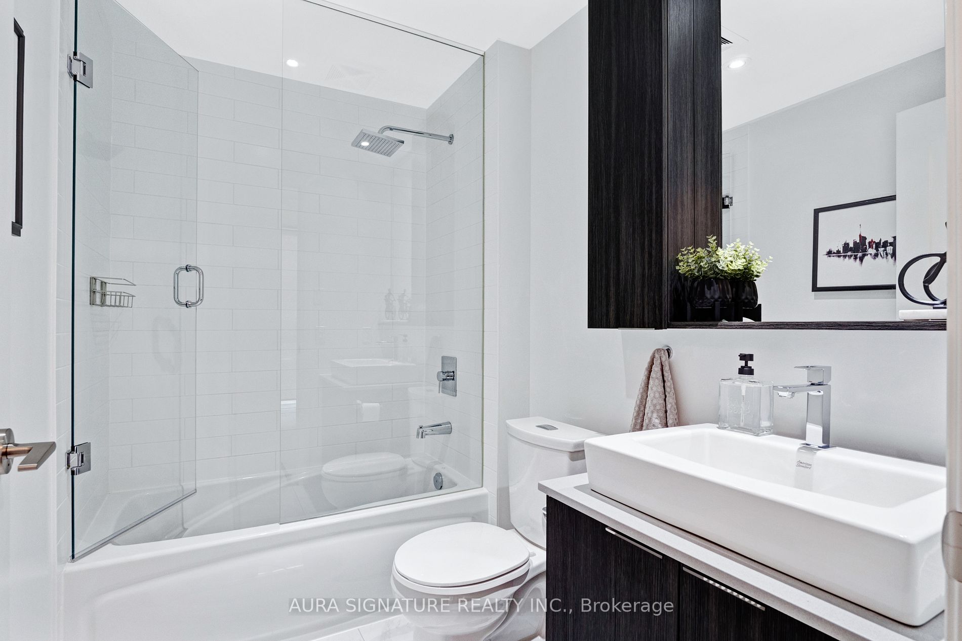 110 Marine Parade Drive #901