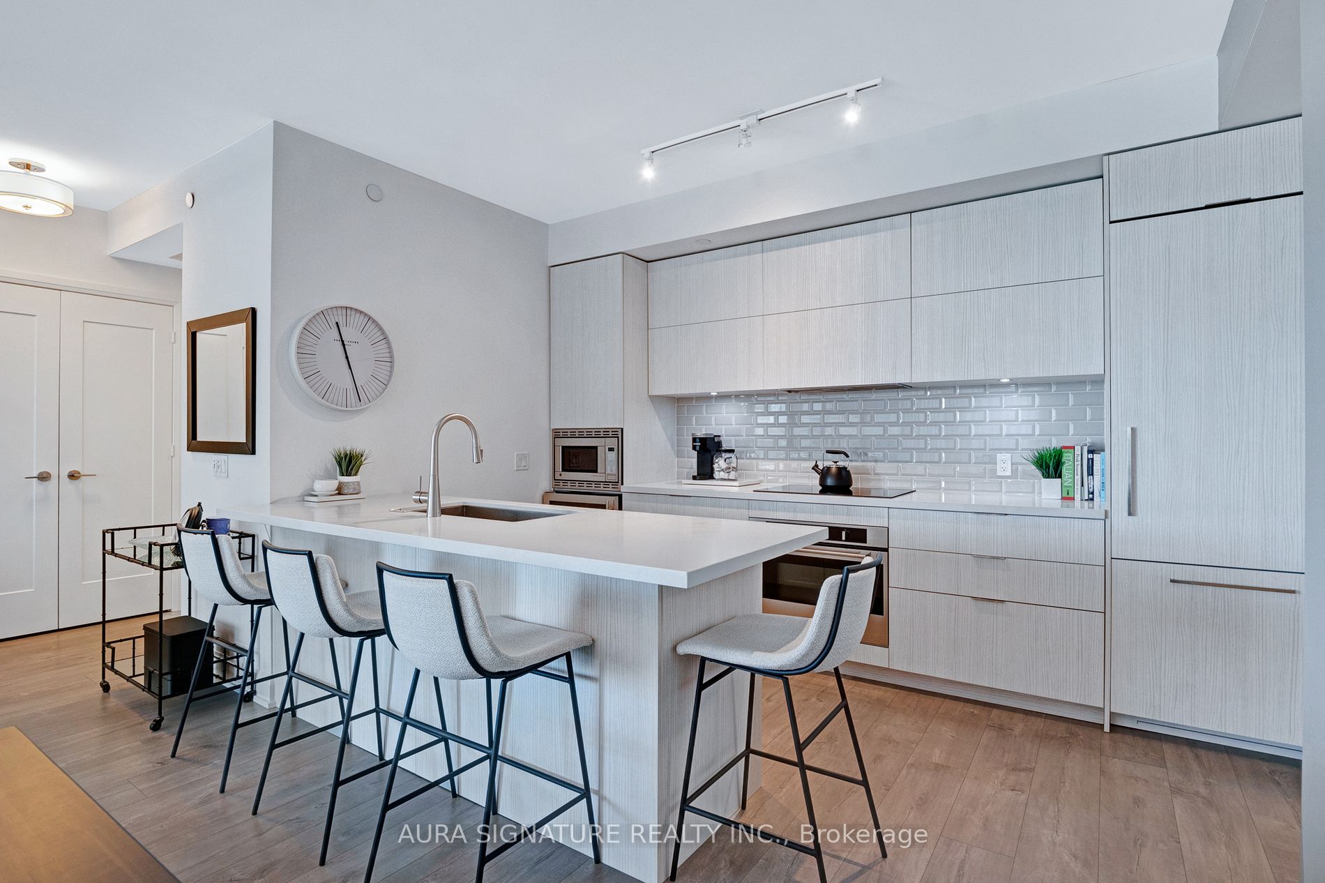 110 Marine Parade Drive #901