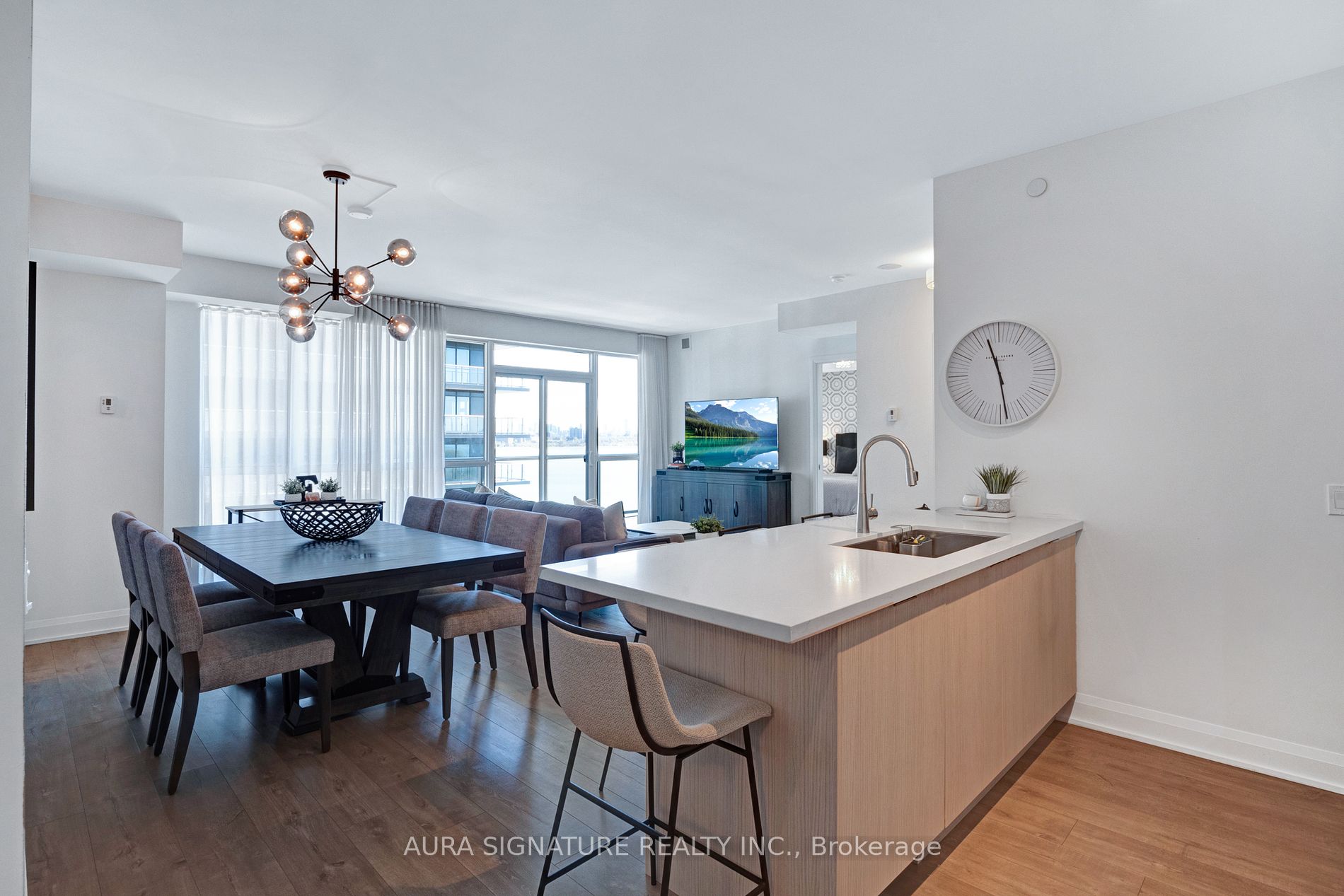 110 Marine Parade Drive #901