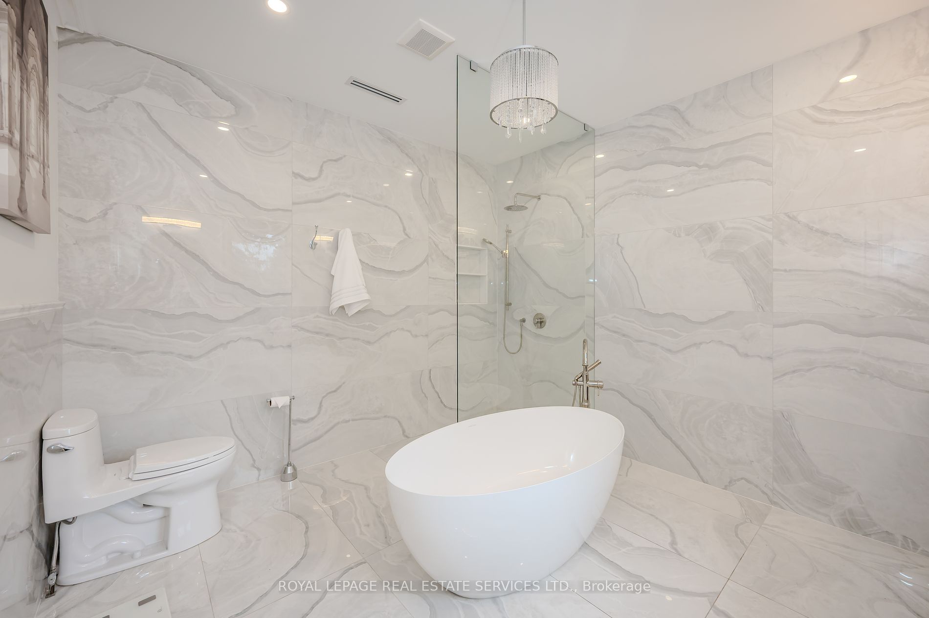 1257 Lakeshore Road W