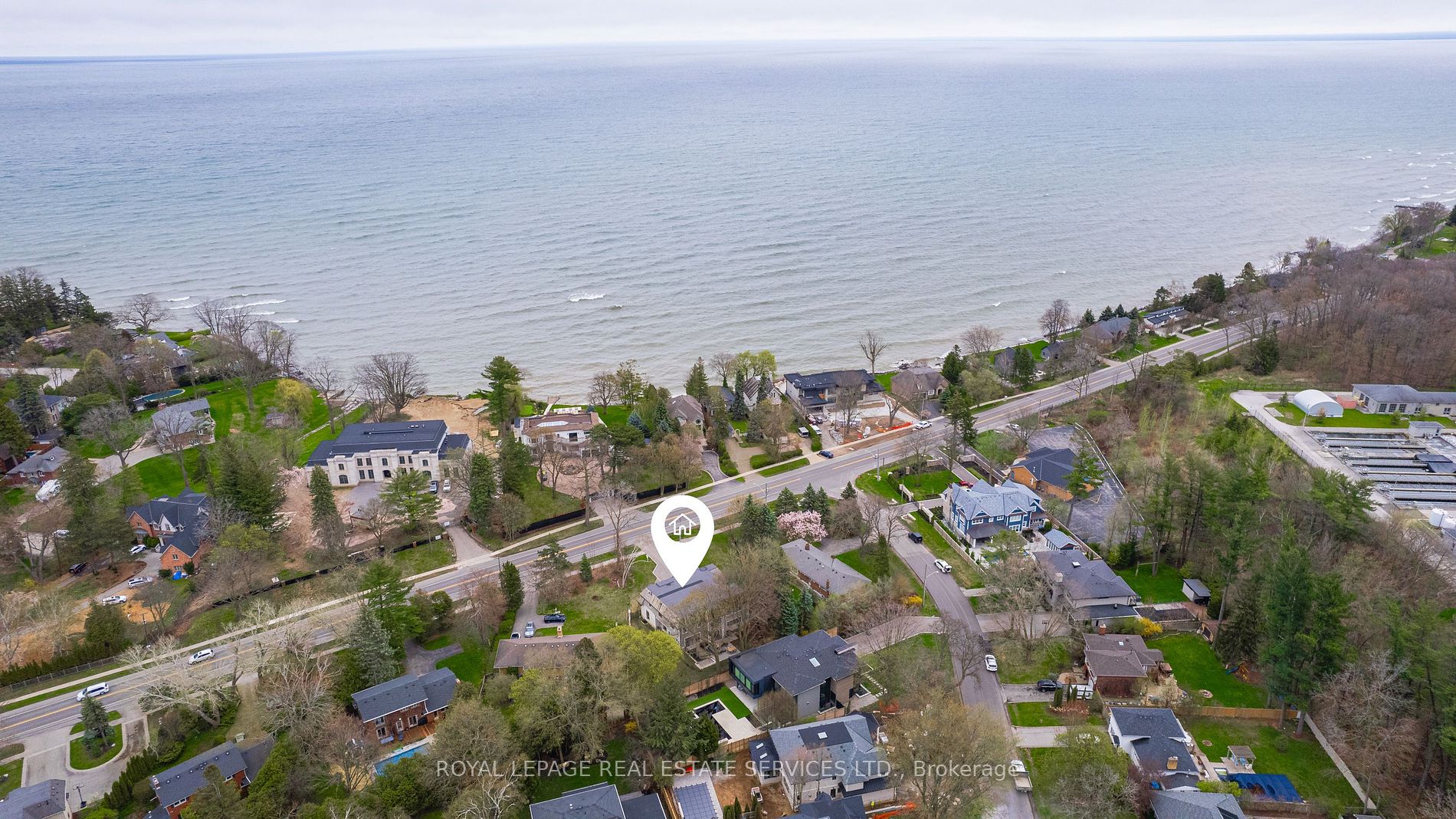 1257 Lakeshore Road W