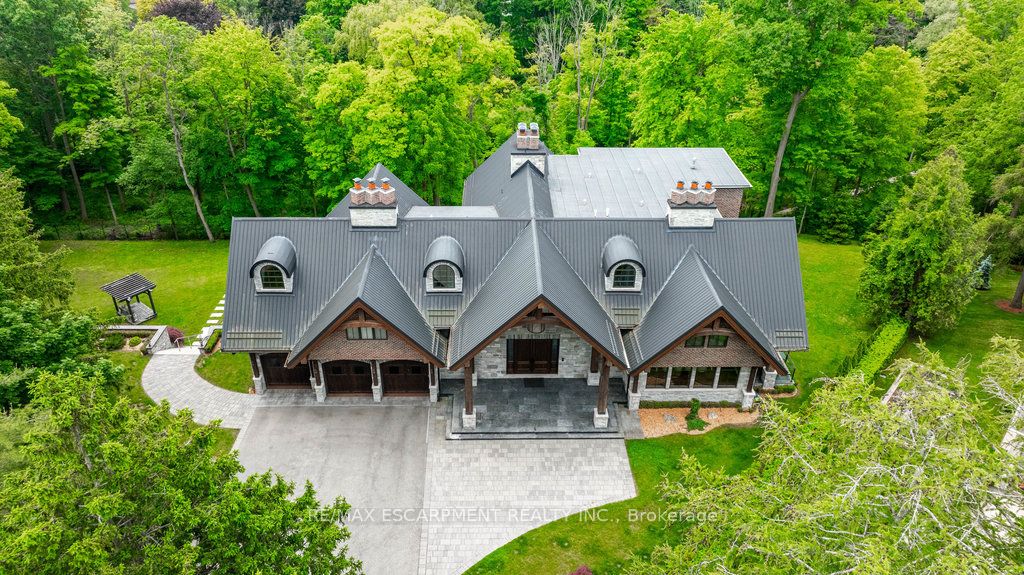 1300 Oak Lane