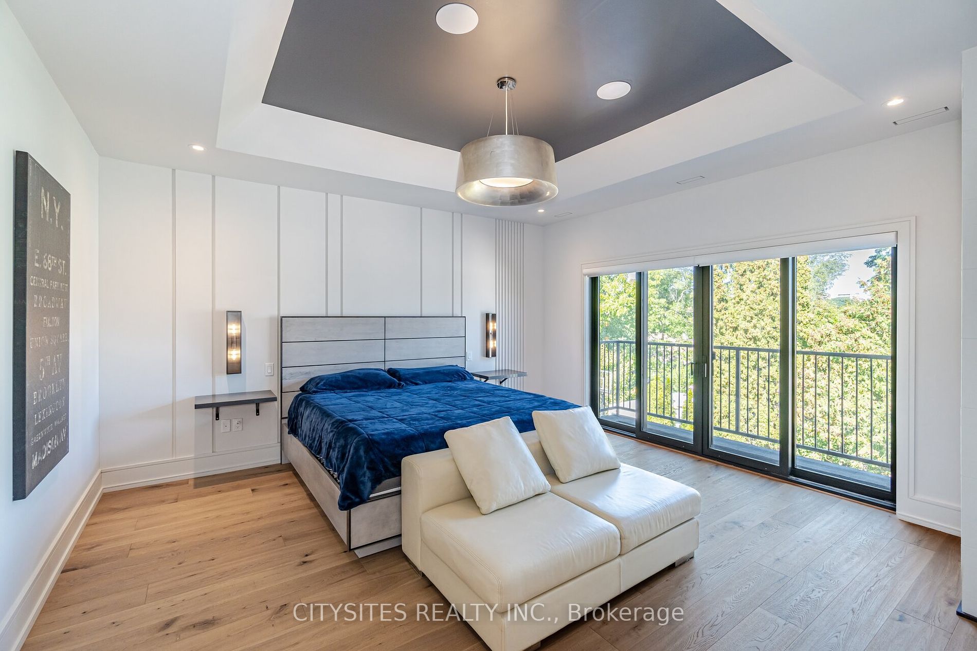 85 Kingsway Cres