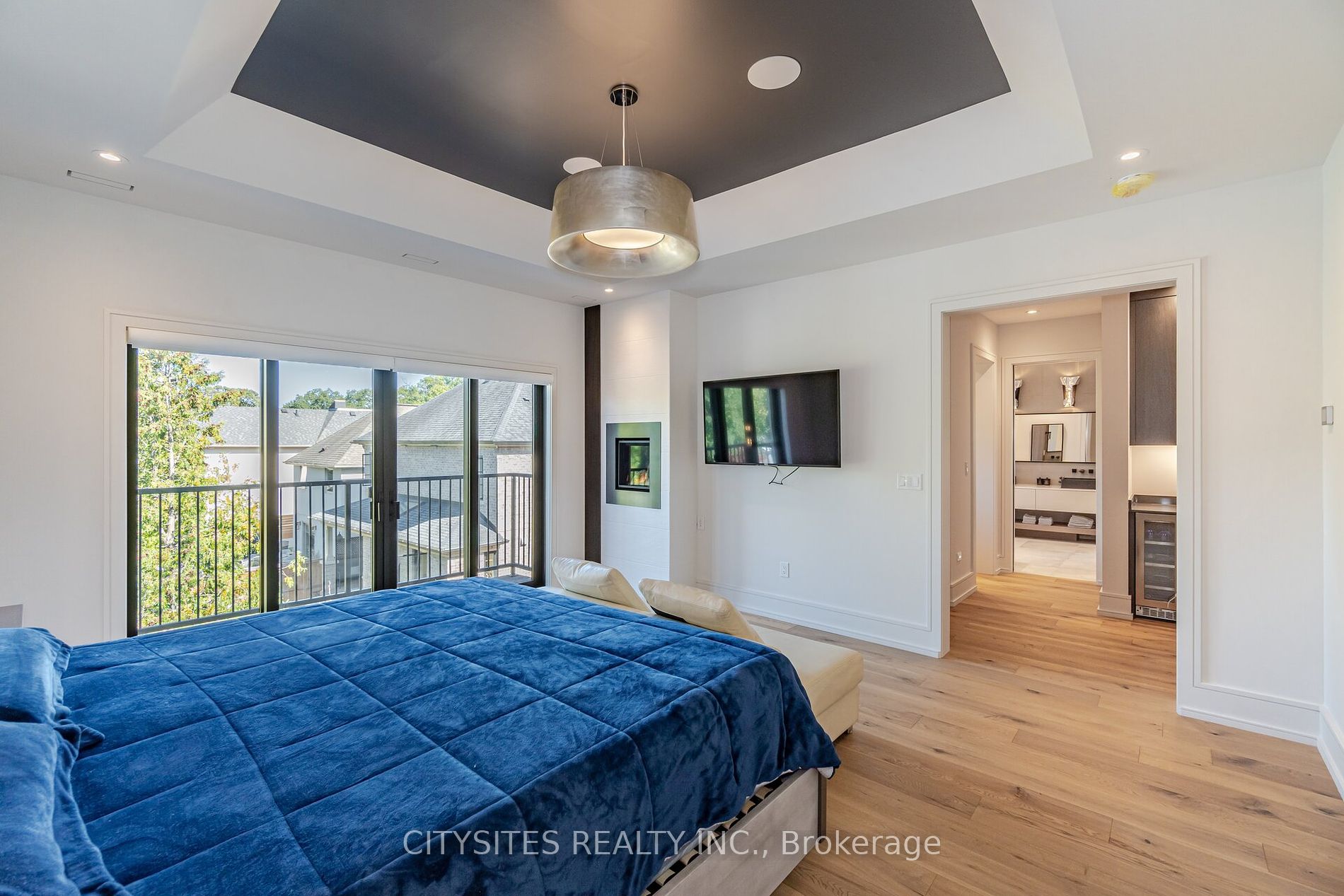 85 Kingsway Cres