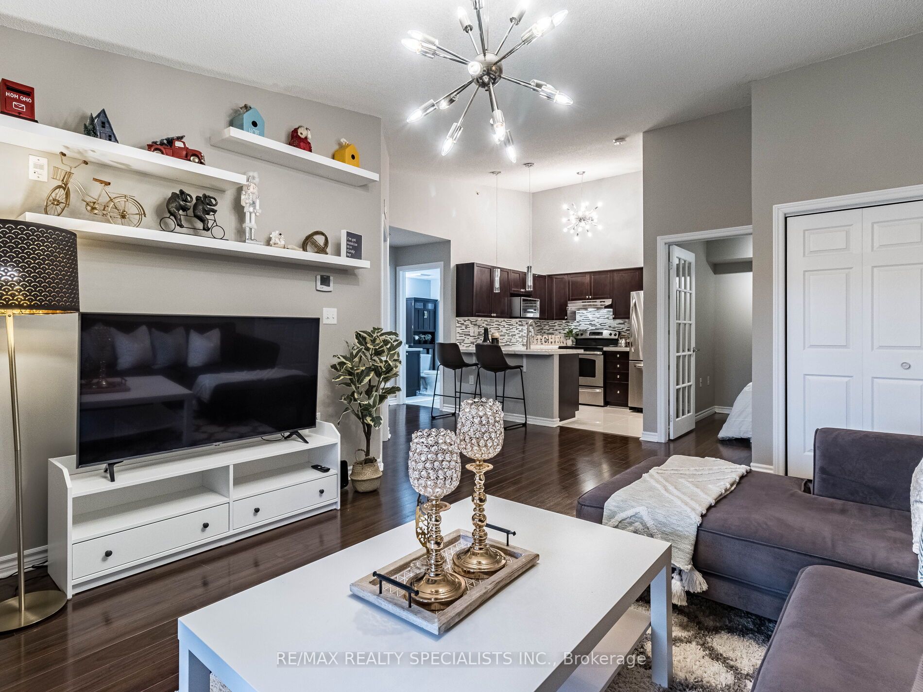 1380 Main Street E, #408
