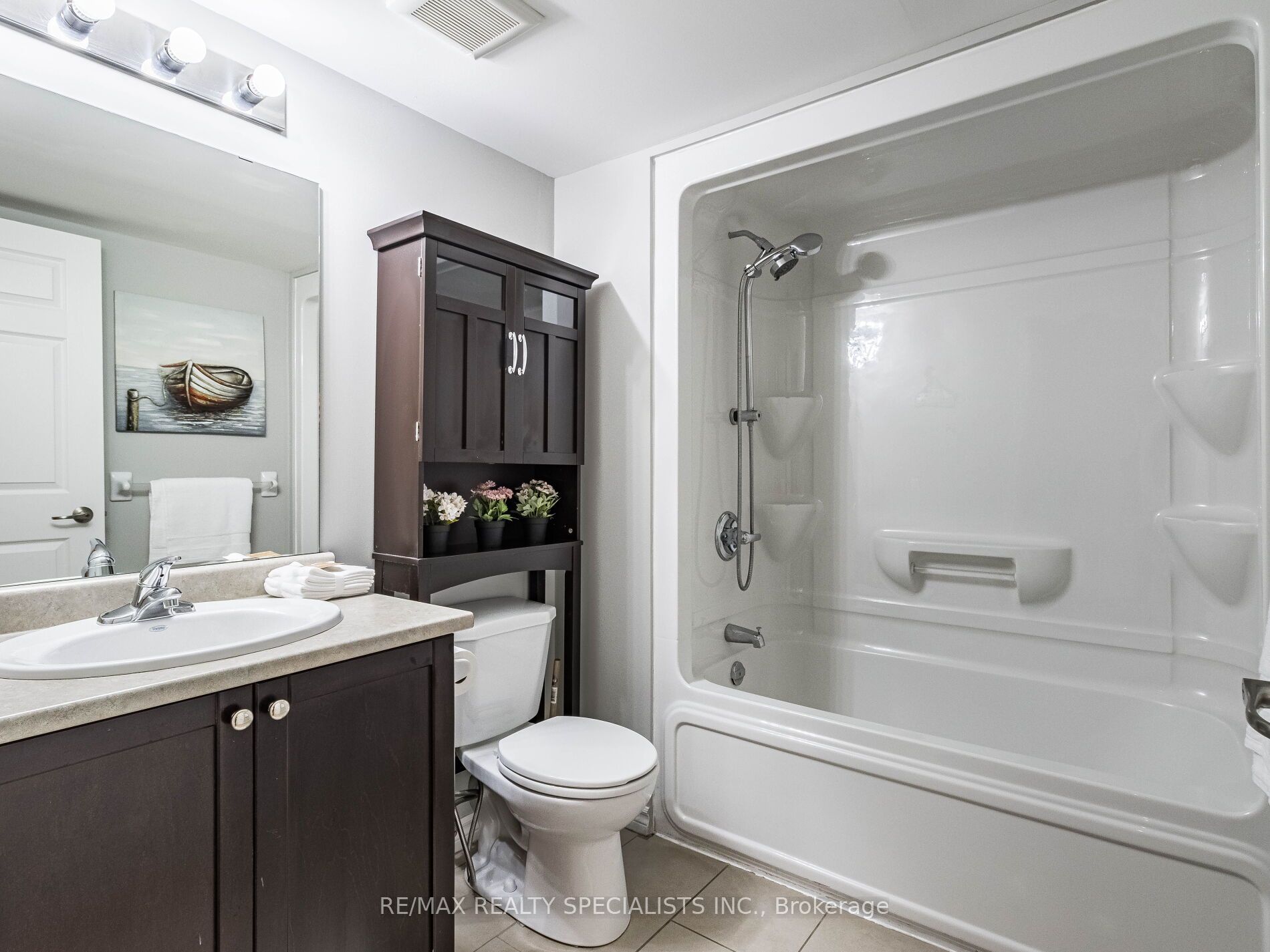 1380 Main Street E, #408
