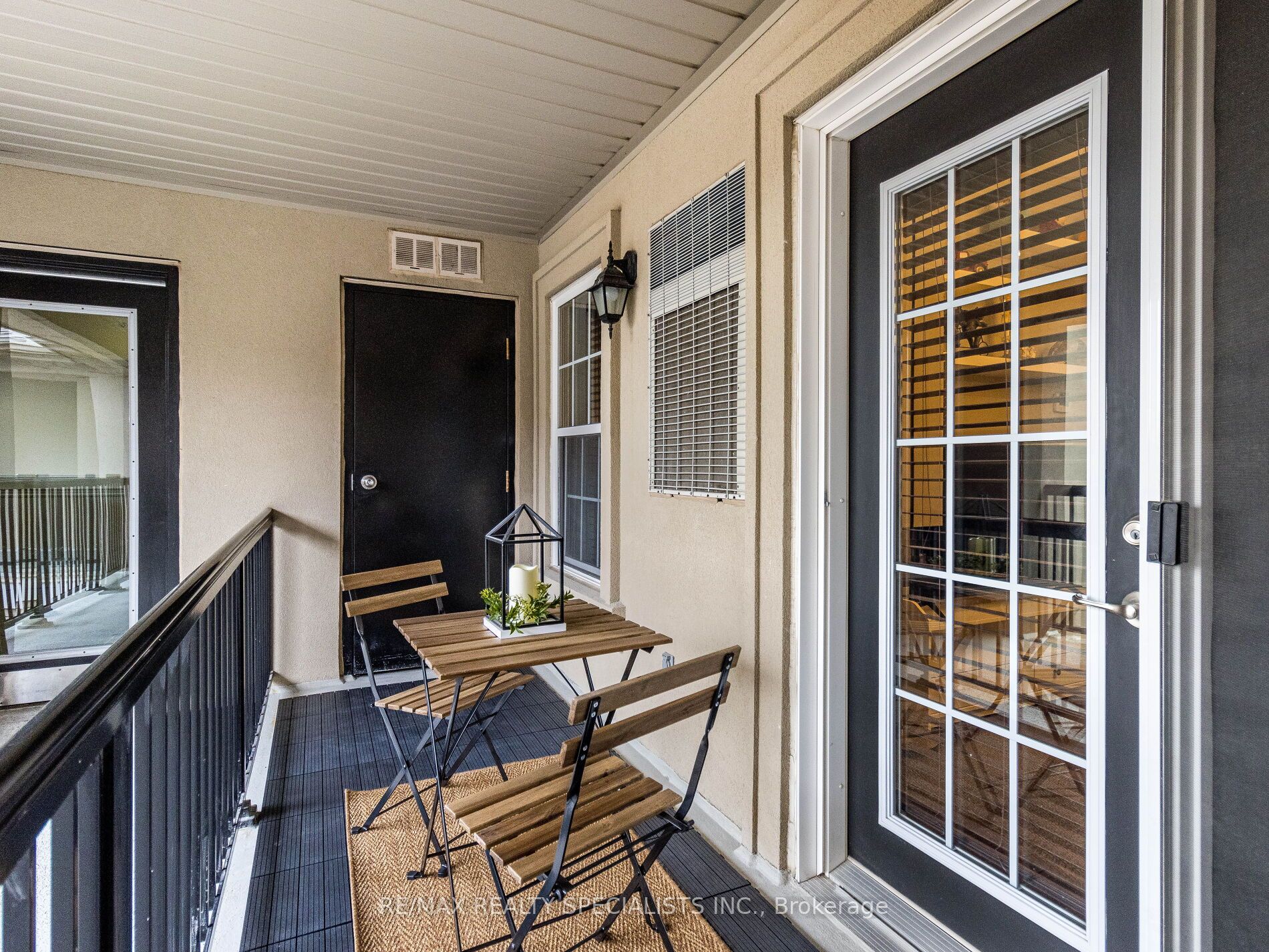 1380 Main Street E, #408